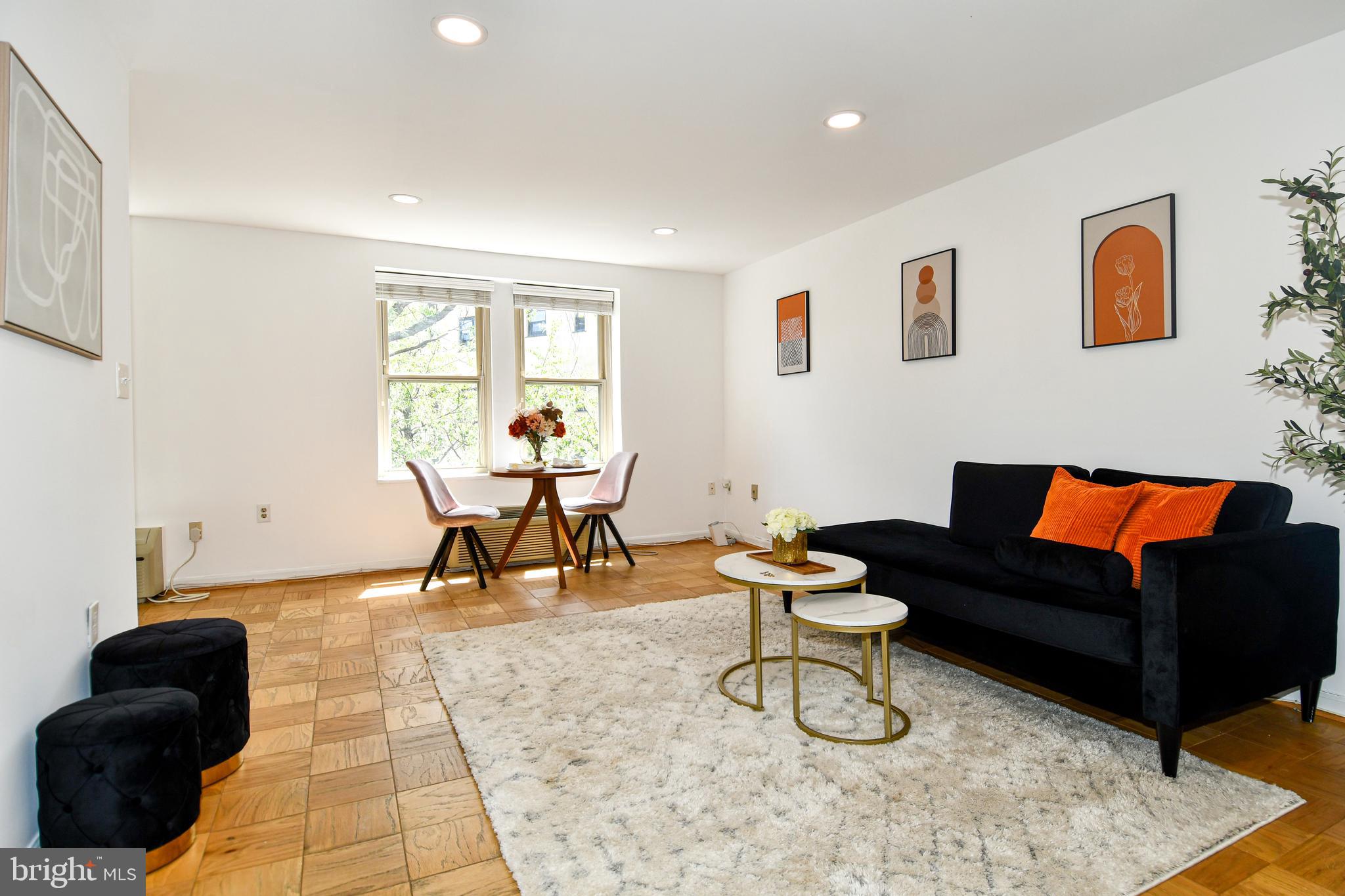 ADAMS MORGAN - Residential