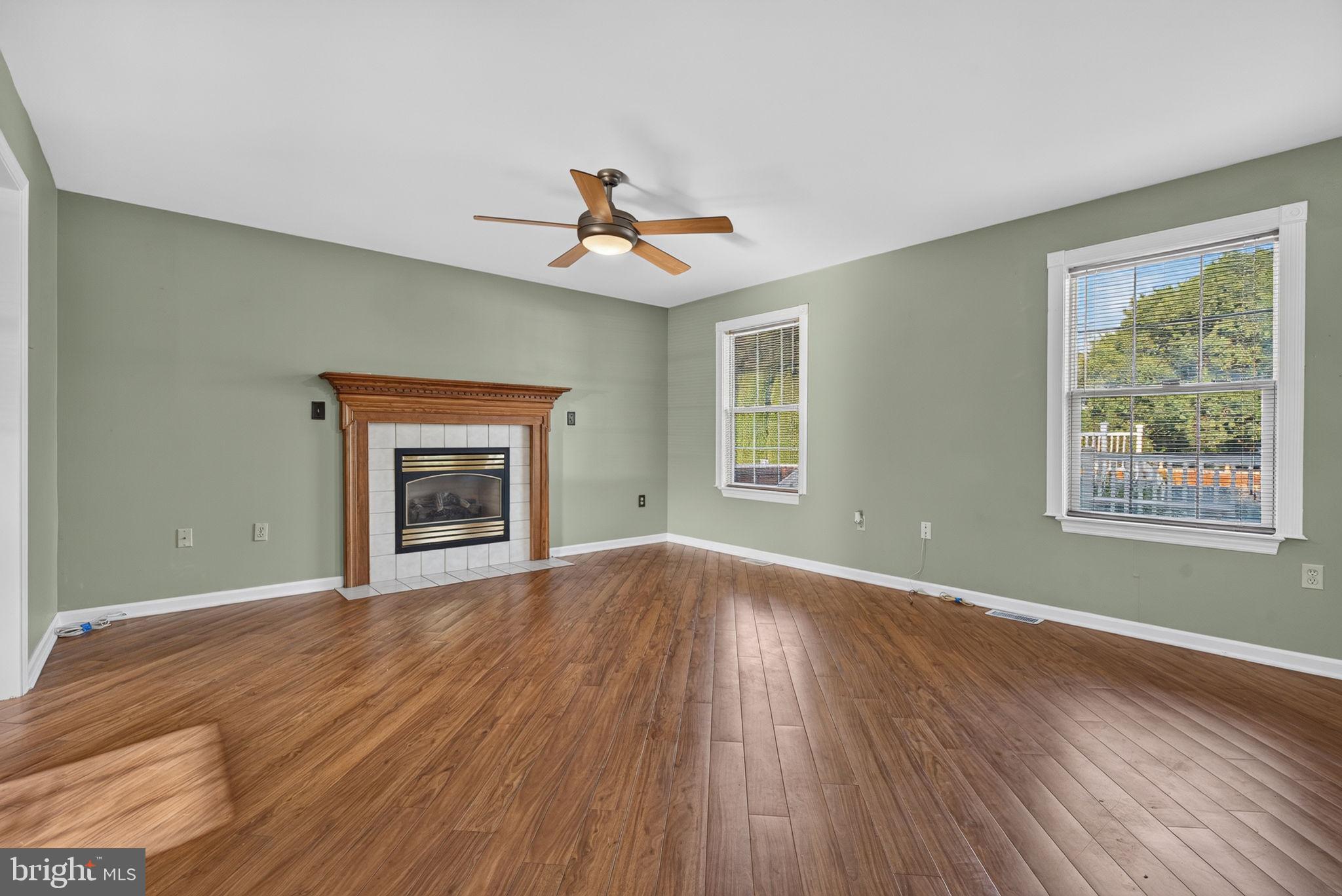 ASHLEY FARMS - Residential