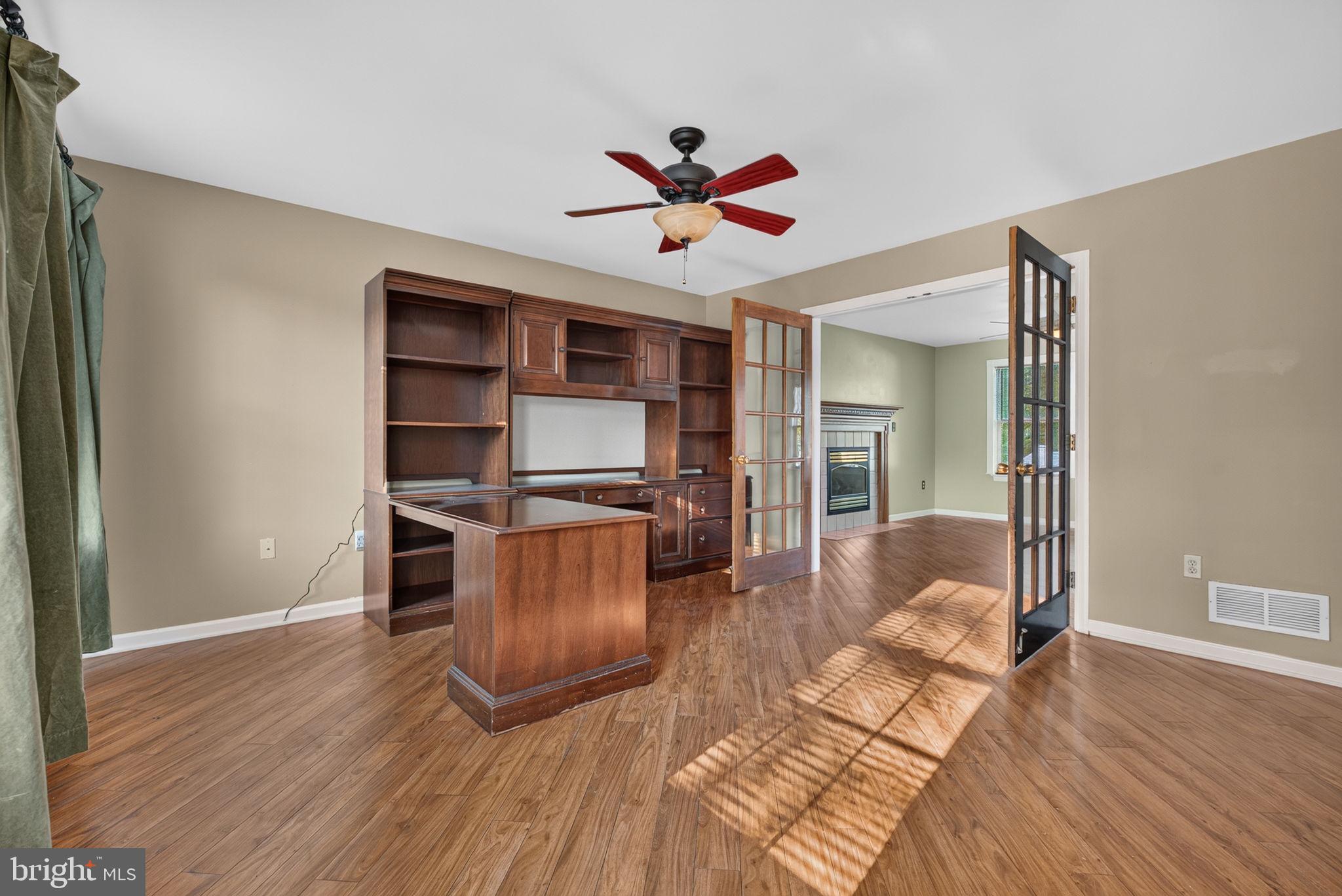 ASHLEY FARMS - Residential
