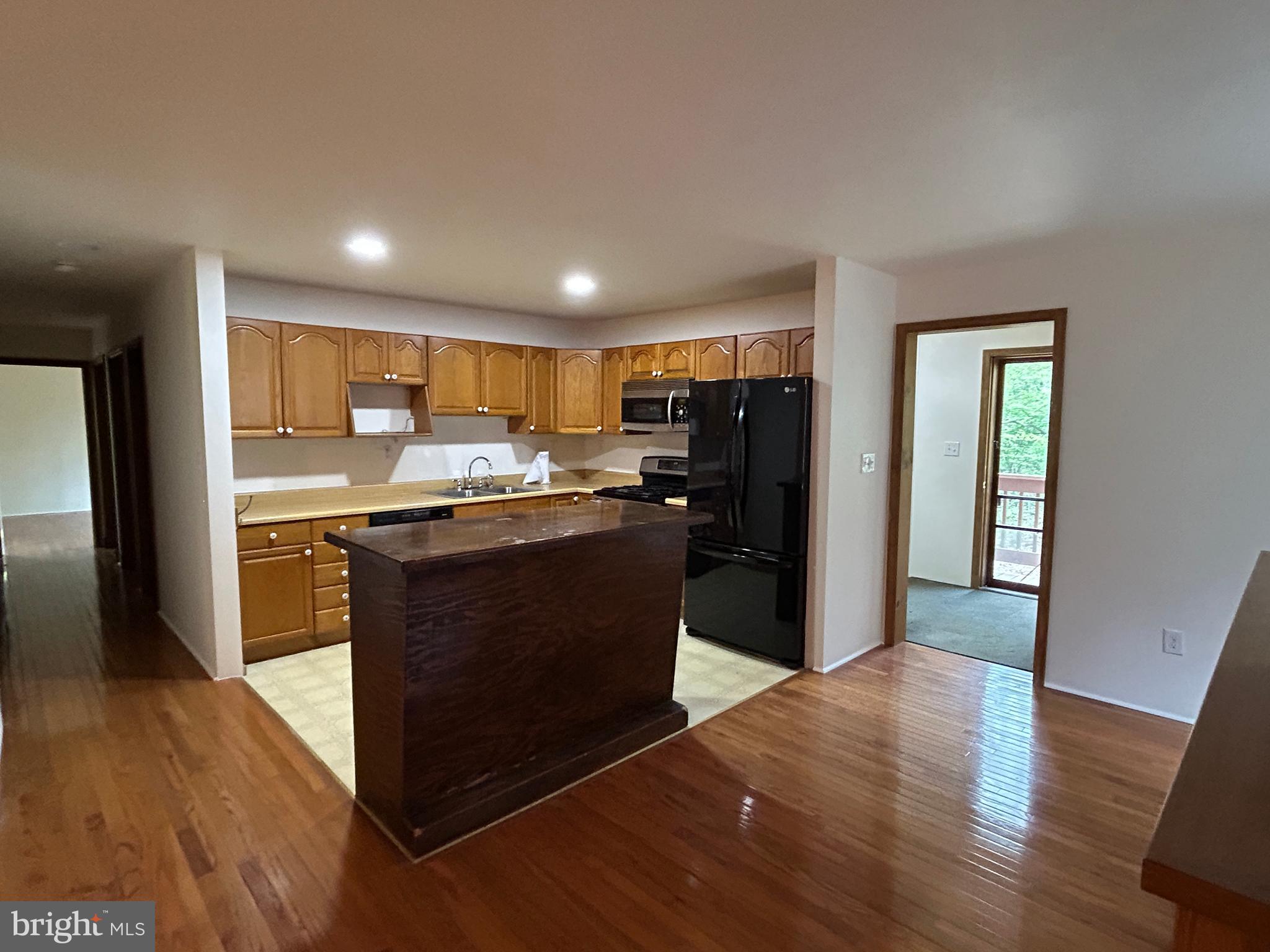 SHEN FARMS MT LAKE - Residential