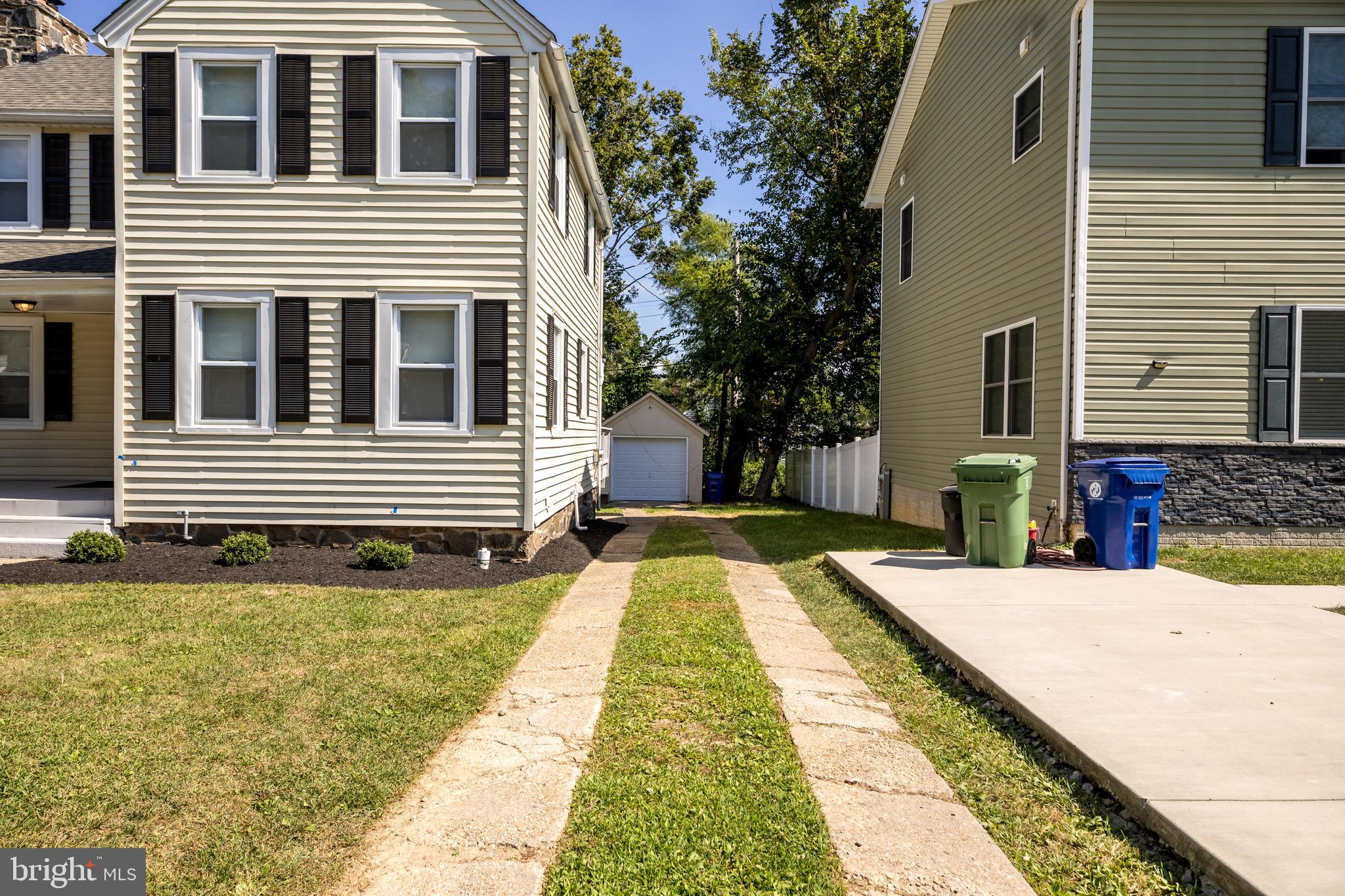 MORGAN PARK - Residential