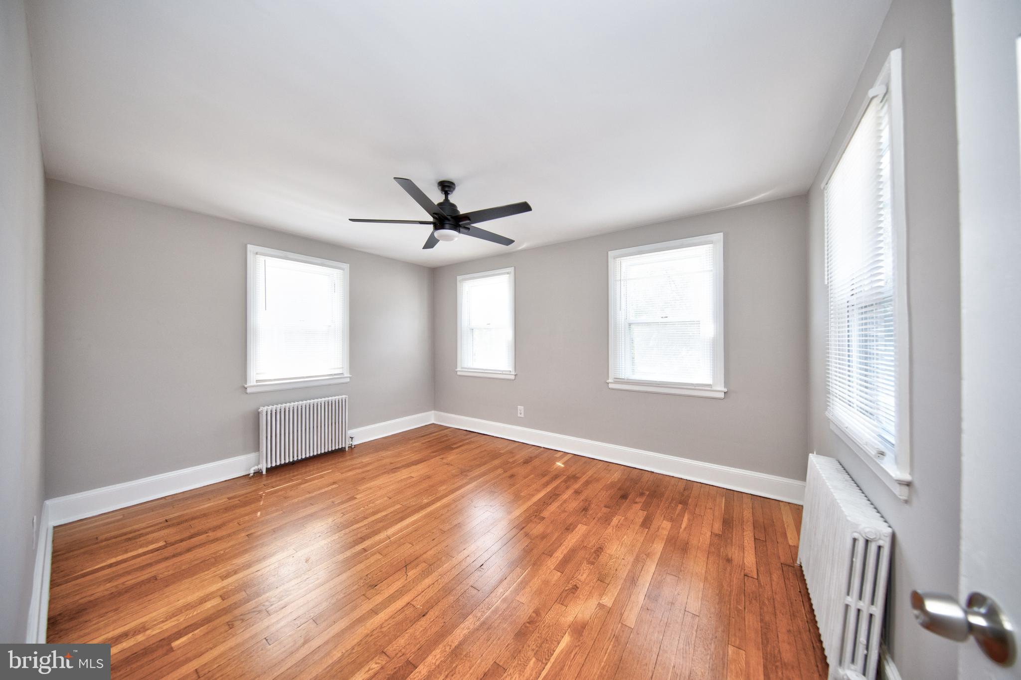 MORGAN PARK - Residential
