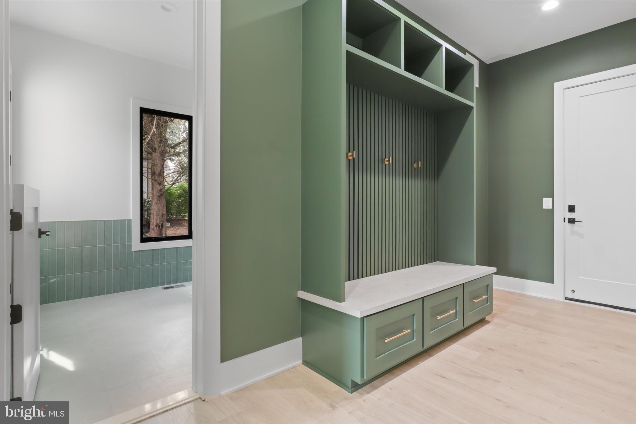 OAK VALLEY - Residential