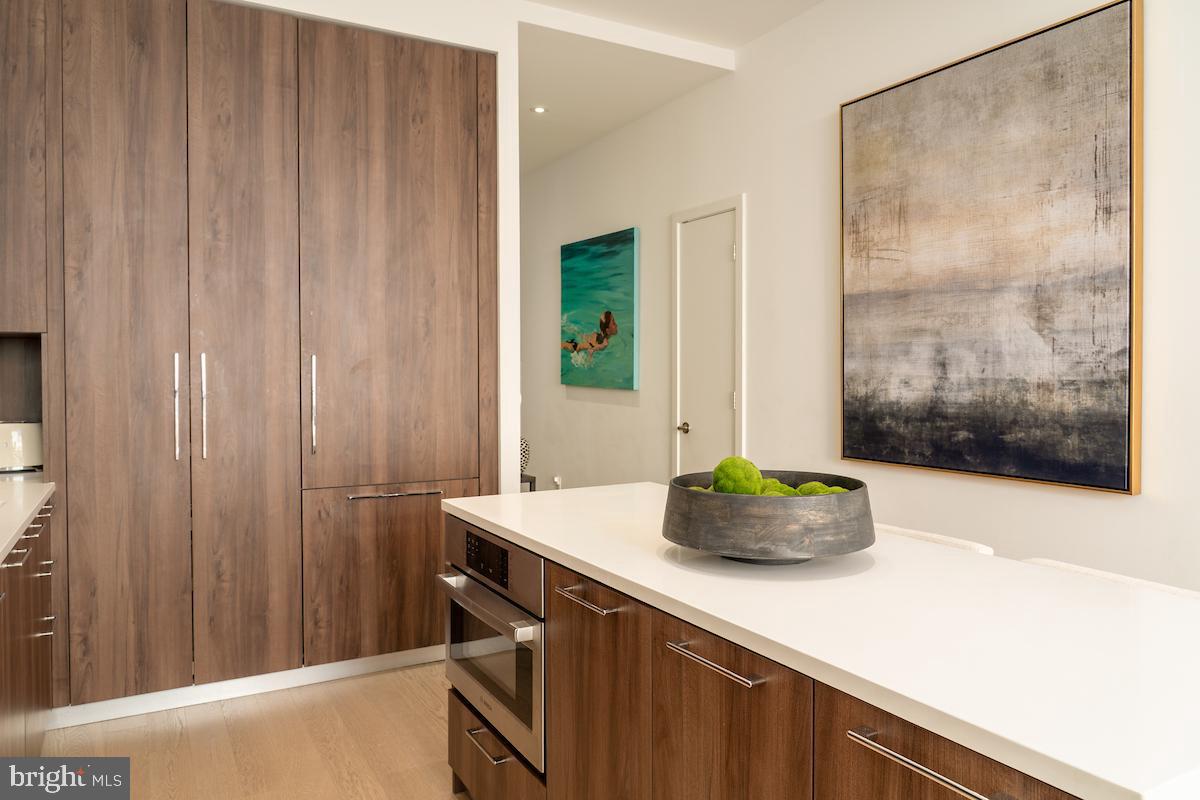 THE BORO TYSONS - Residential