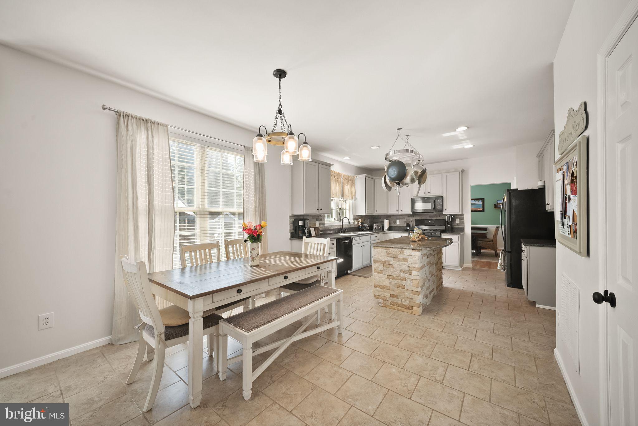 KINGSBROOKE - Residential