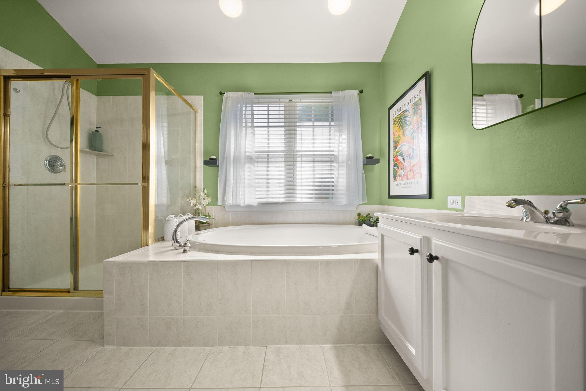 KINGSBROOKE - Residential