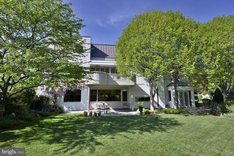 CLEVELAND PARK - Residential