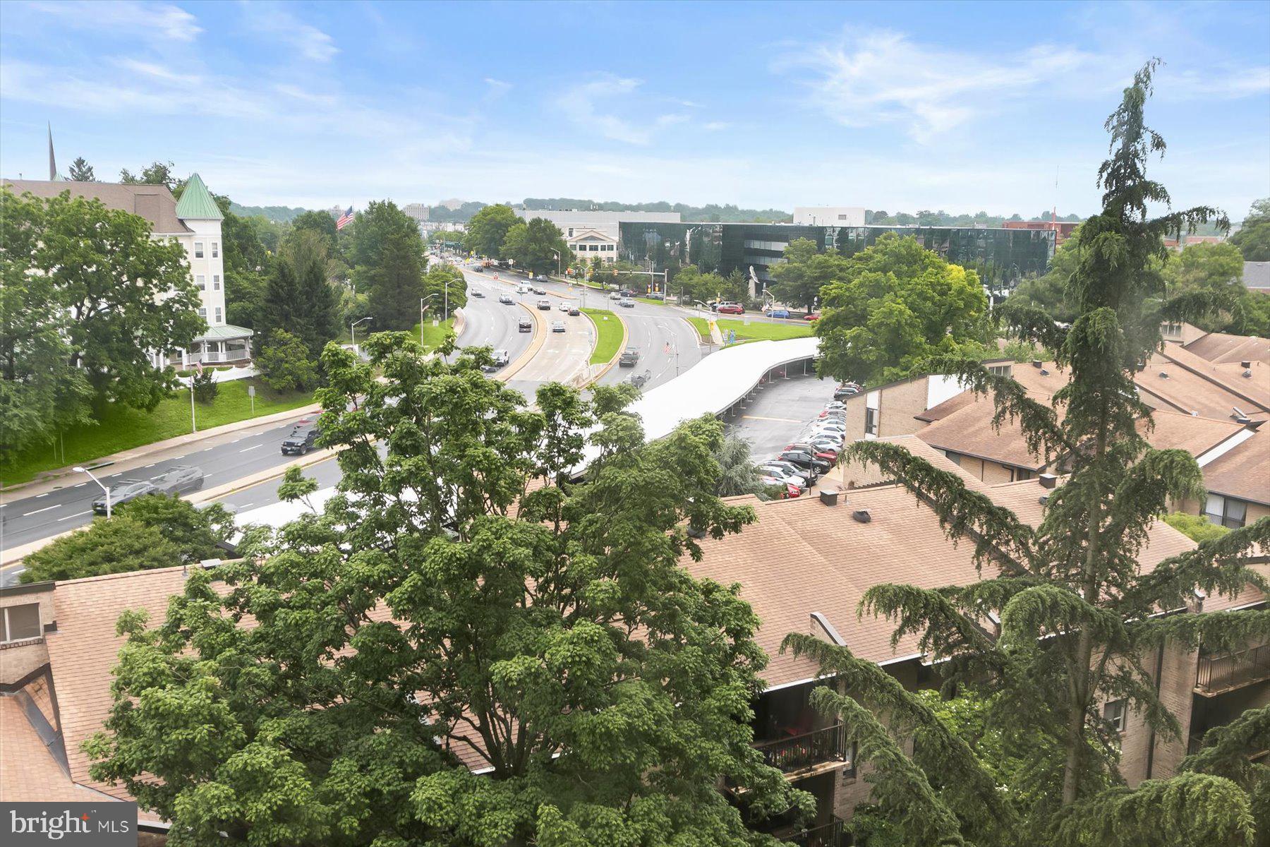 AMERICANA CENTRE - Residential