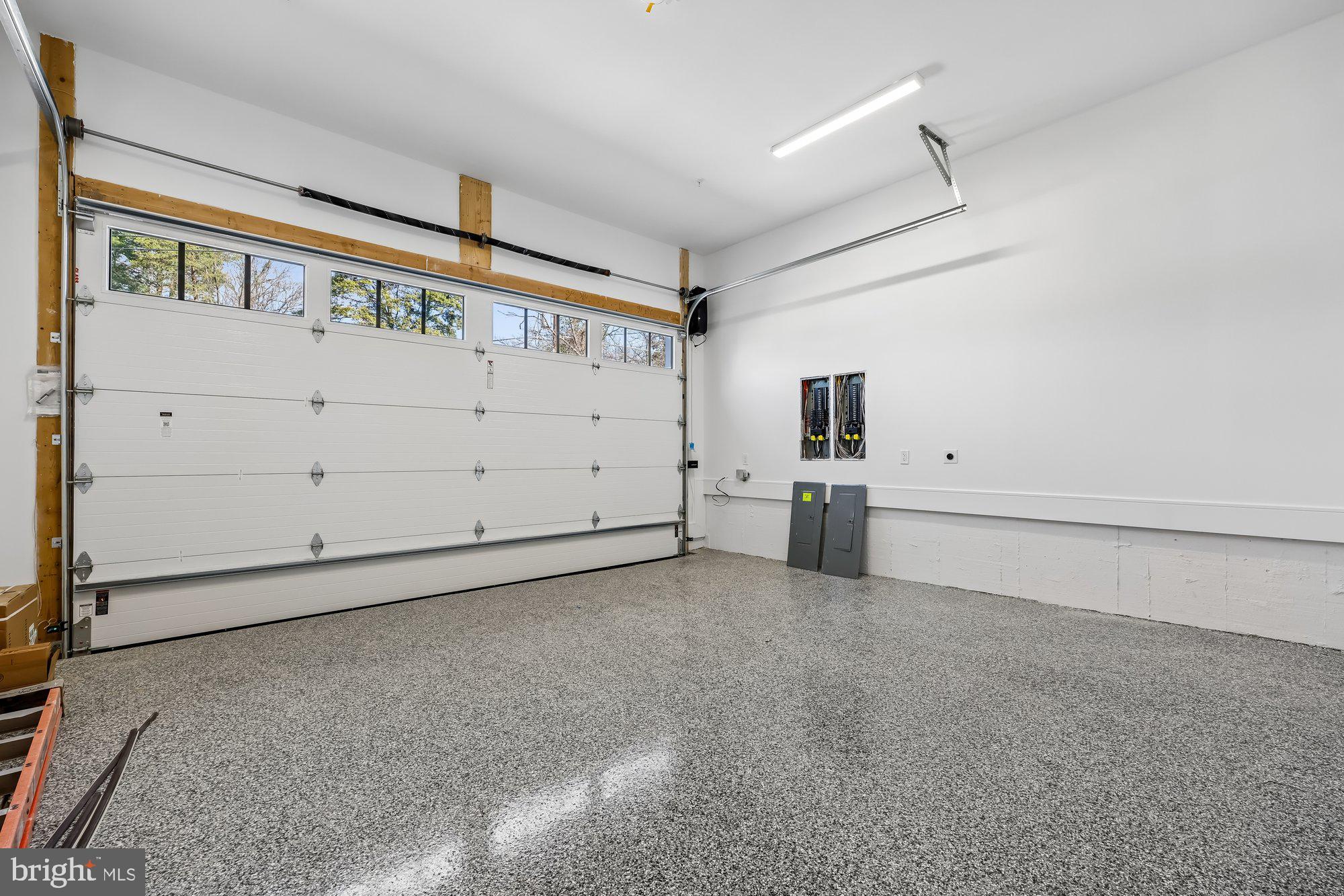 DUNLOP HILLS - Residential
