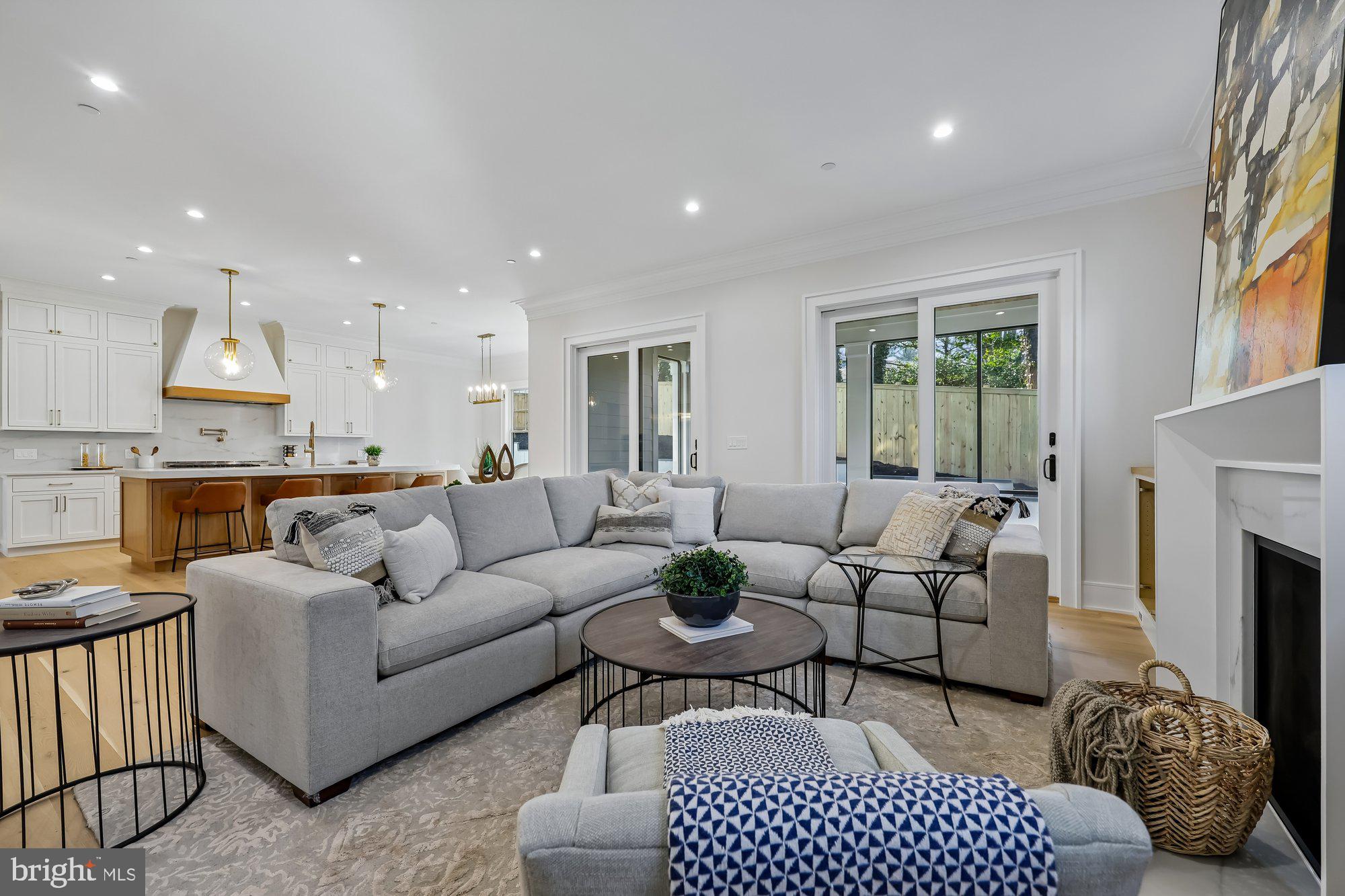 DUNLOP HILLS - Residential