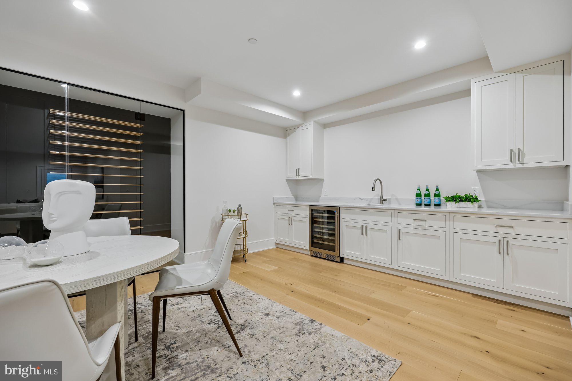 DUNLOP HILLS - Residential