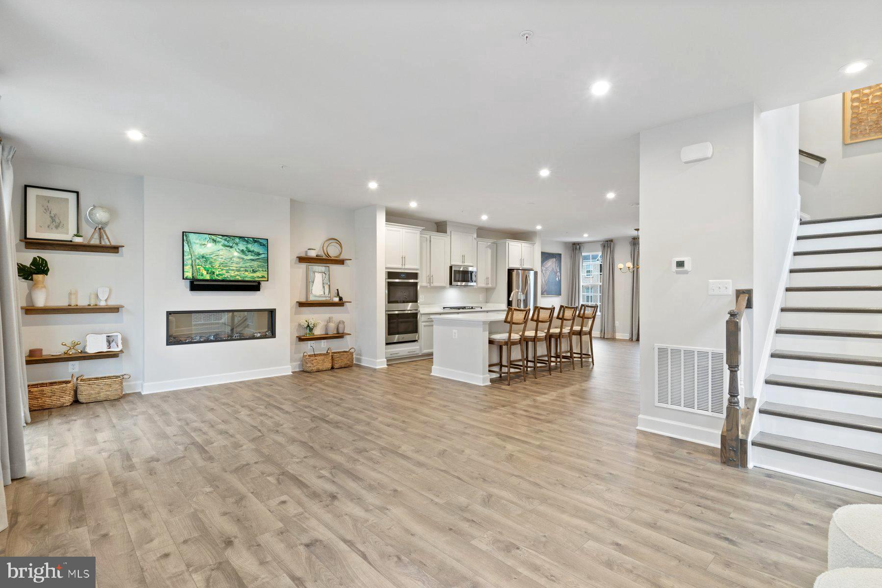 MARLBORO RIDGE ESTATES - Residential