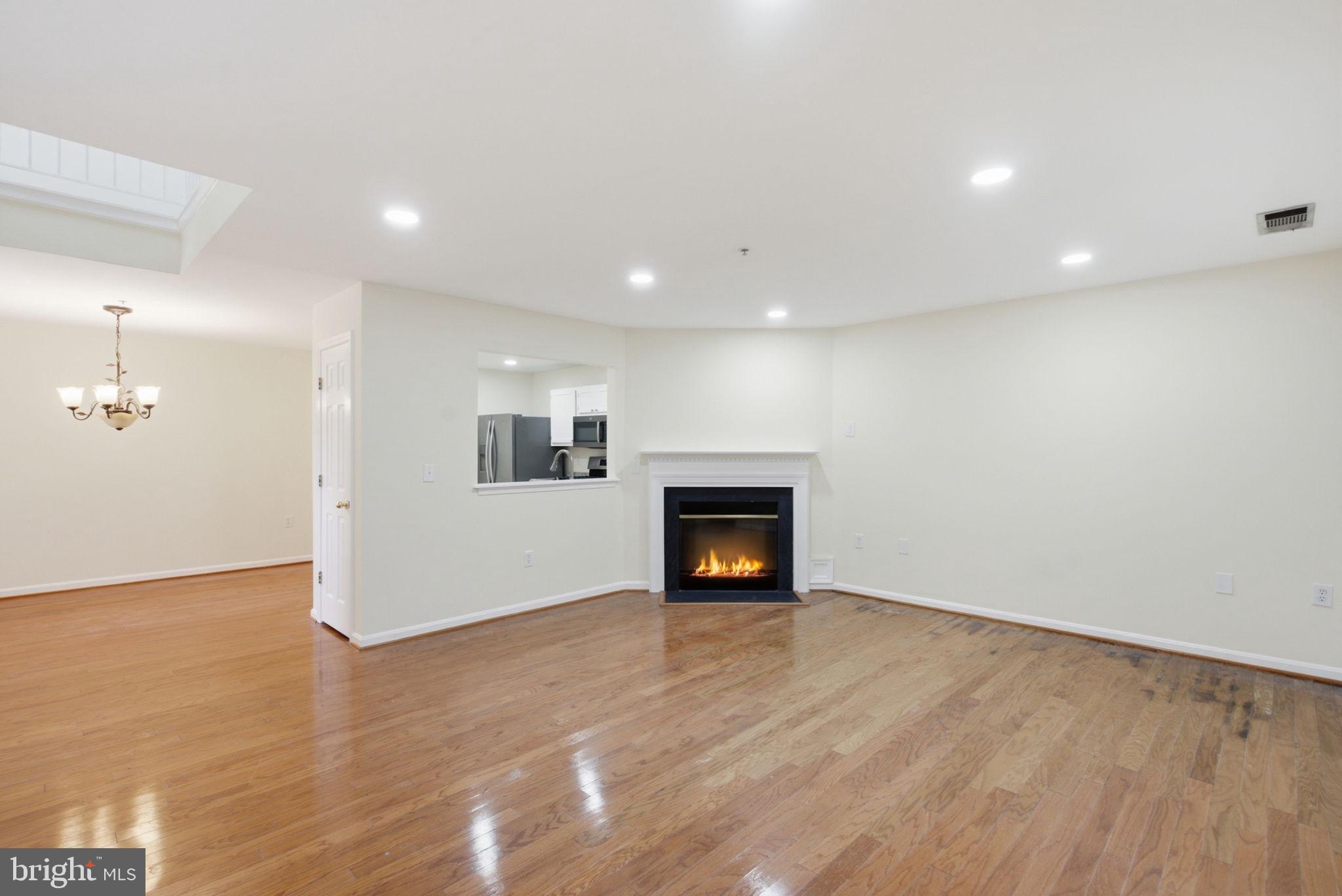 GERMANTOWN ESTATES - Residential