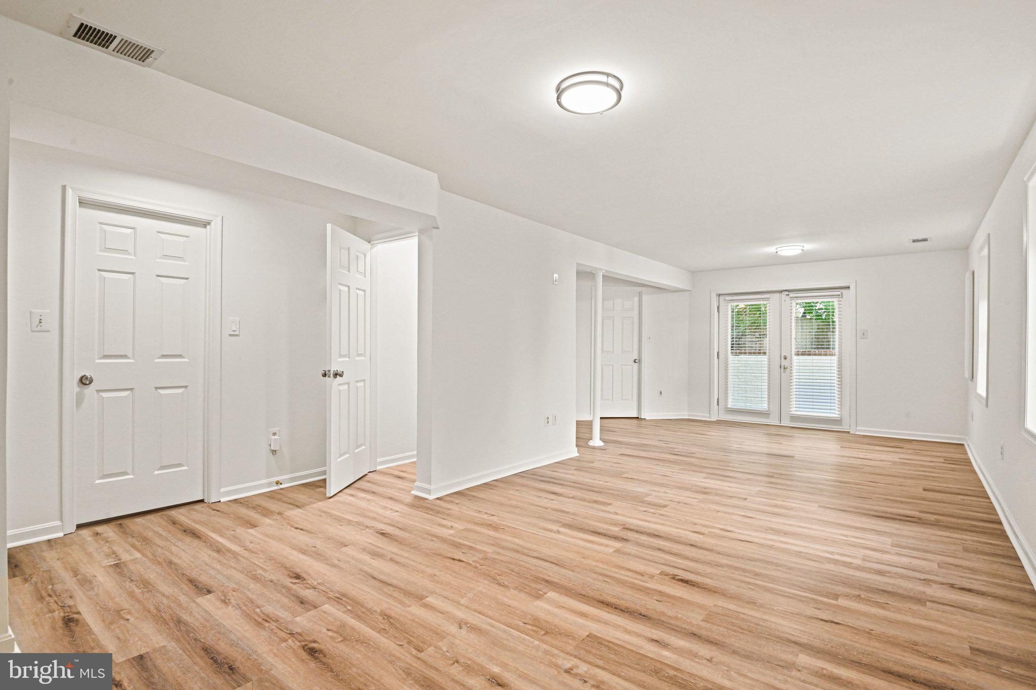 KINGSTREAM - Residential