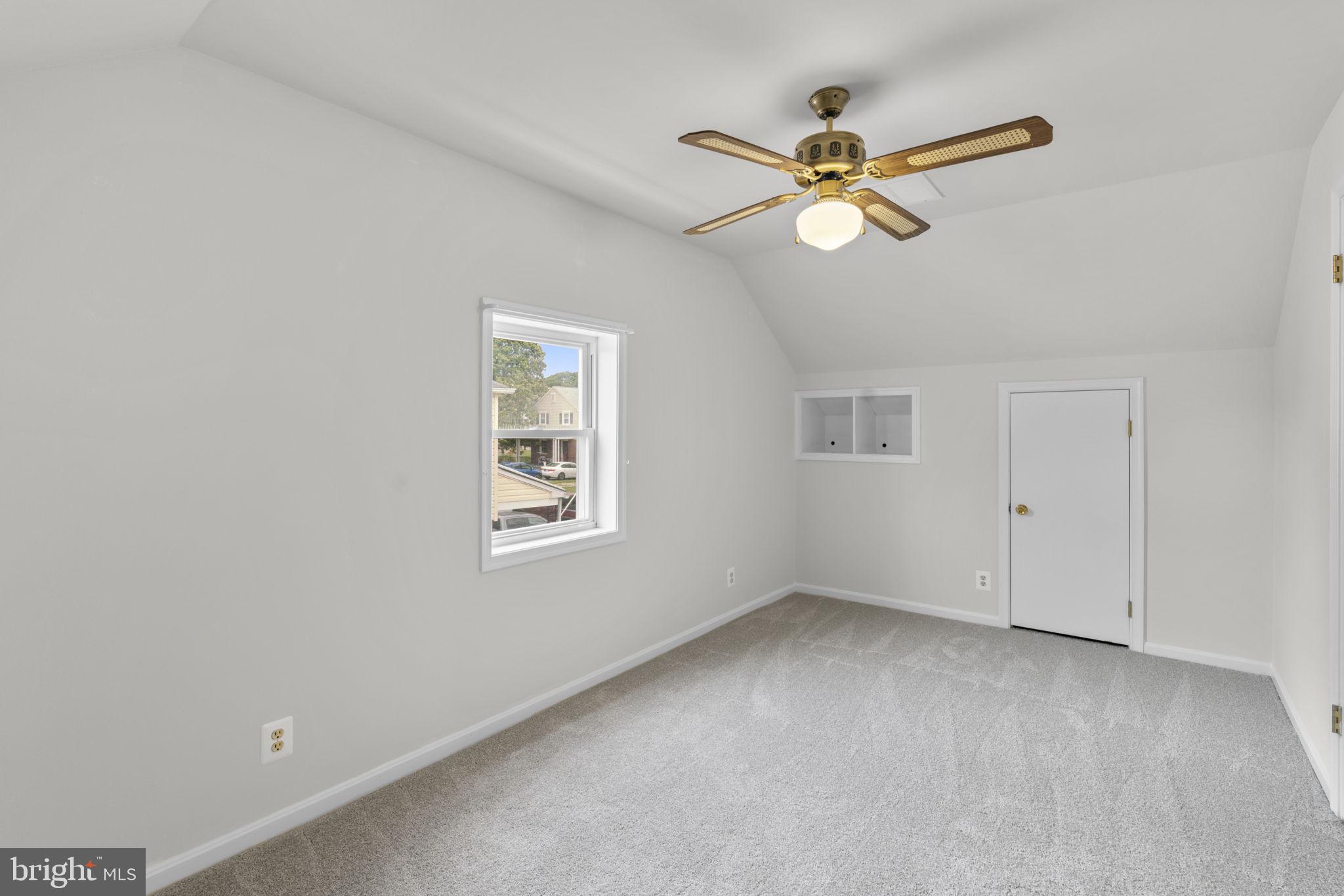 RIDGEWOOD - Residential