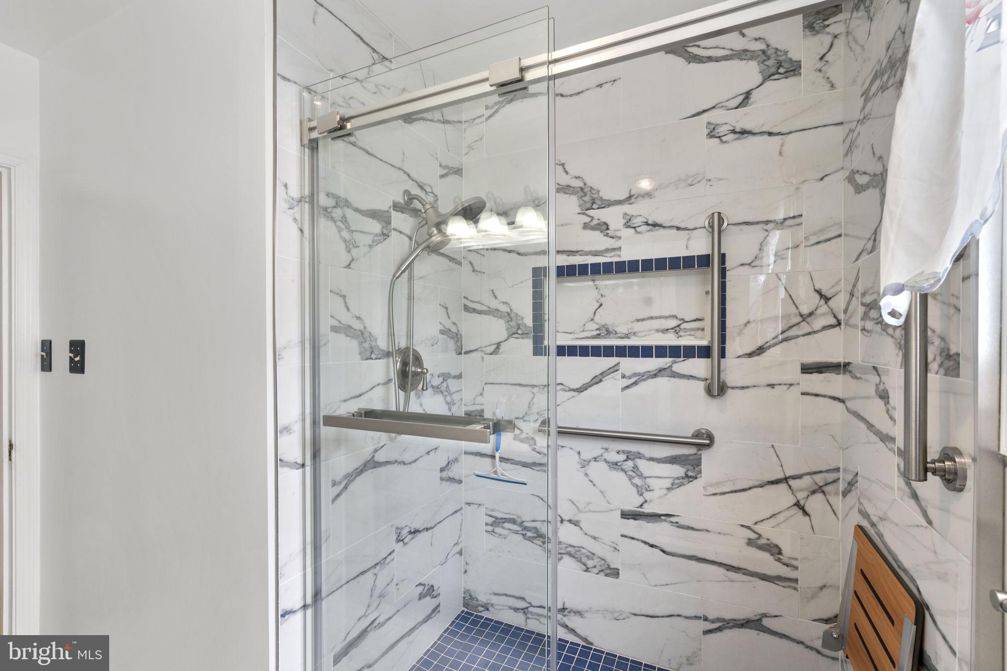 RIDGEWOOD - Residential