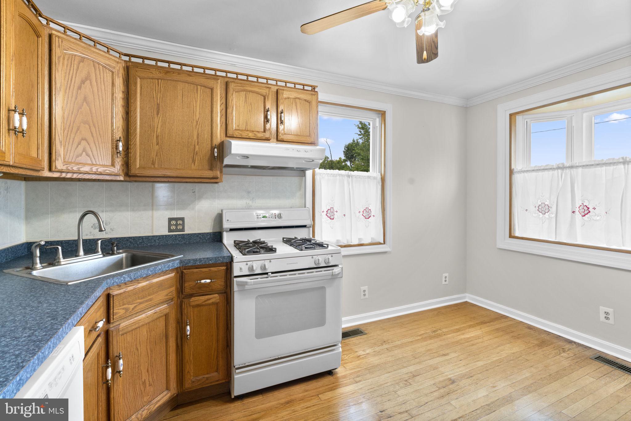 RIDGEWOOD - Residential