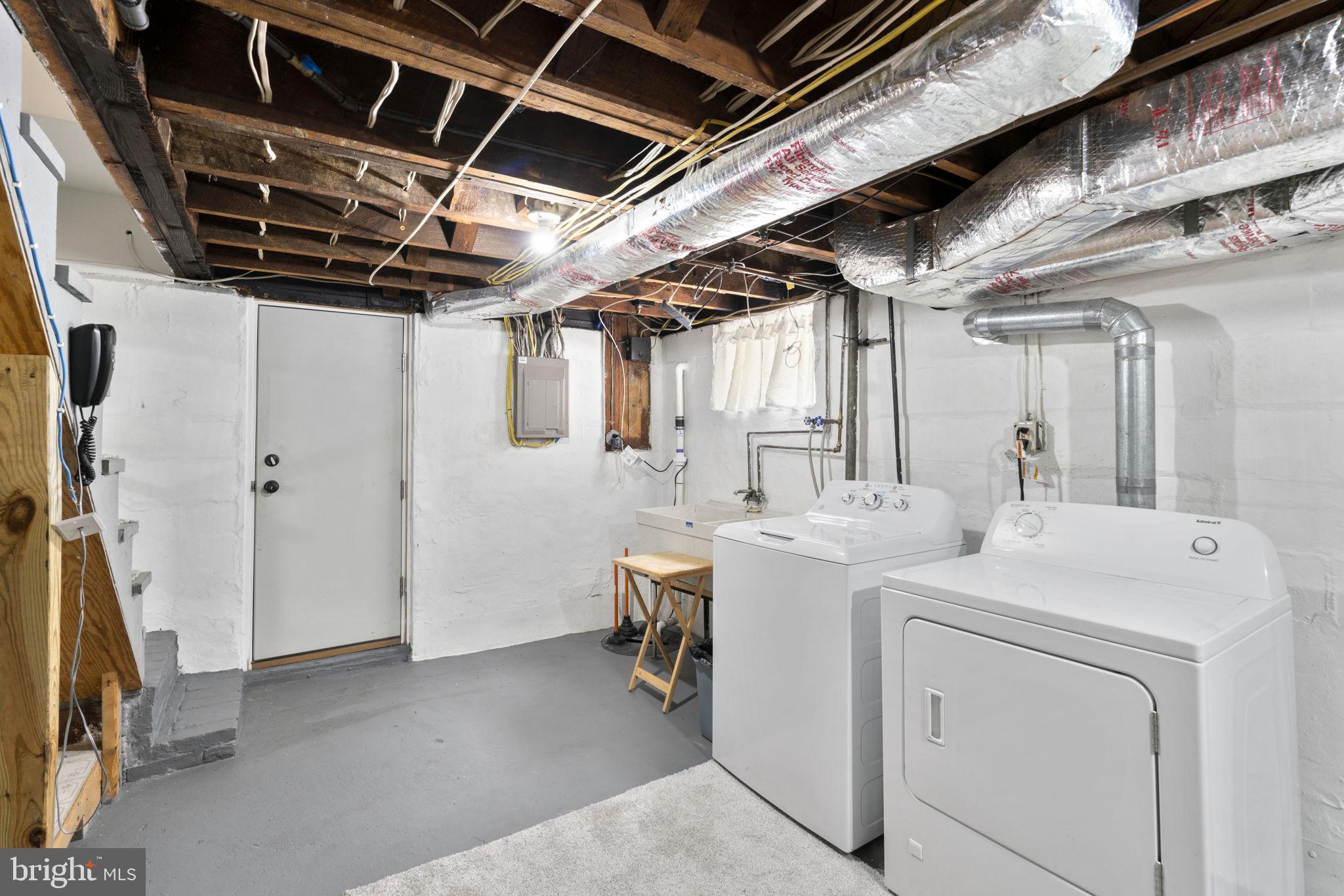 RIDGEWOOD - Residential