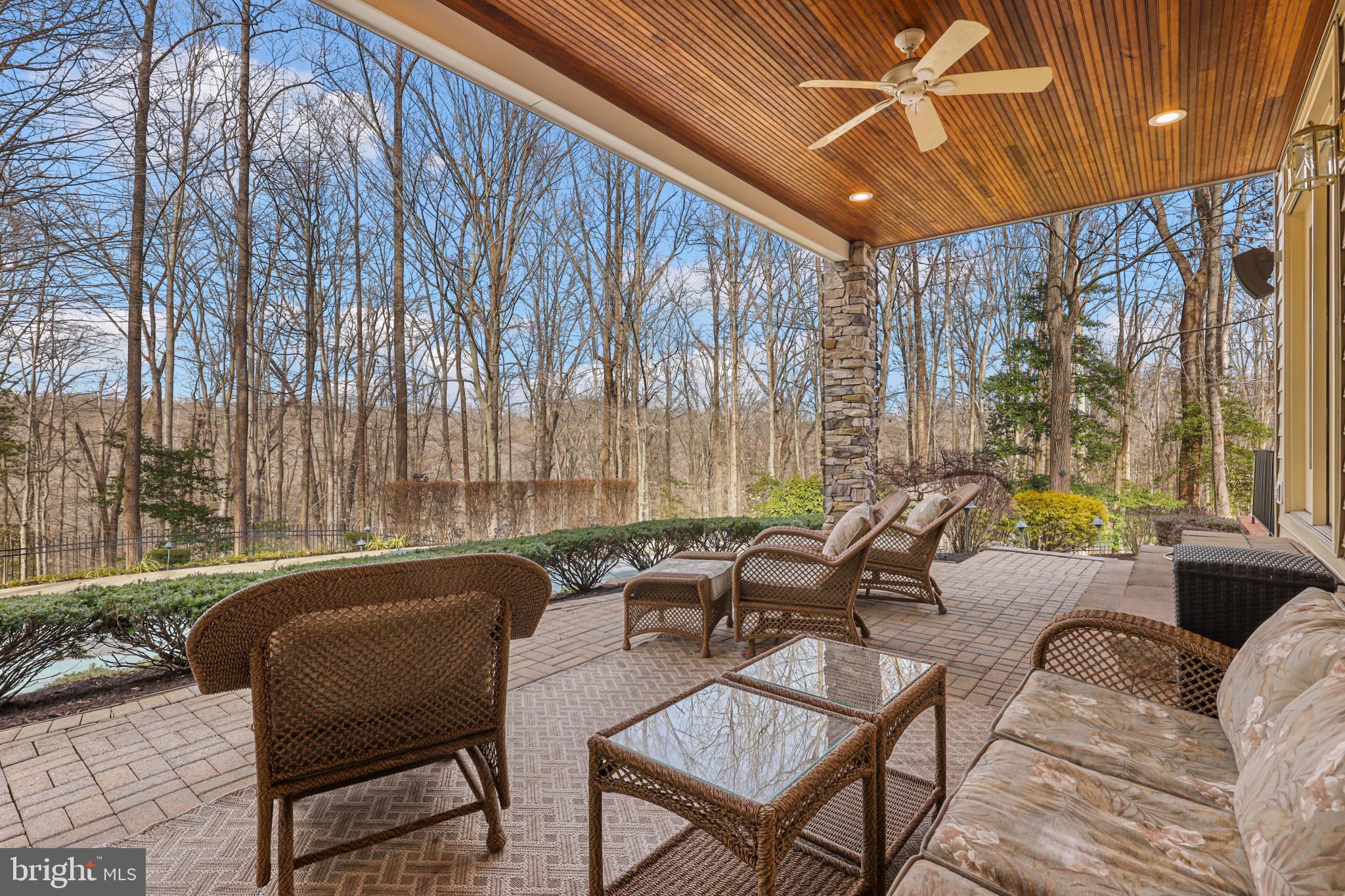 ANNAPOLIS PRESERVE - Residential