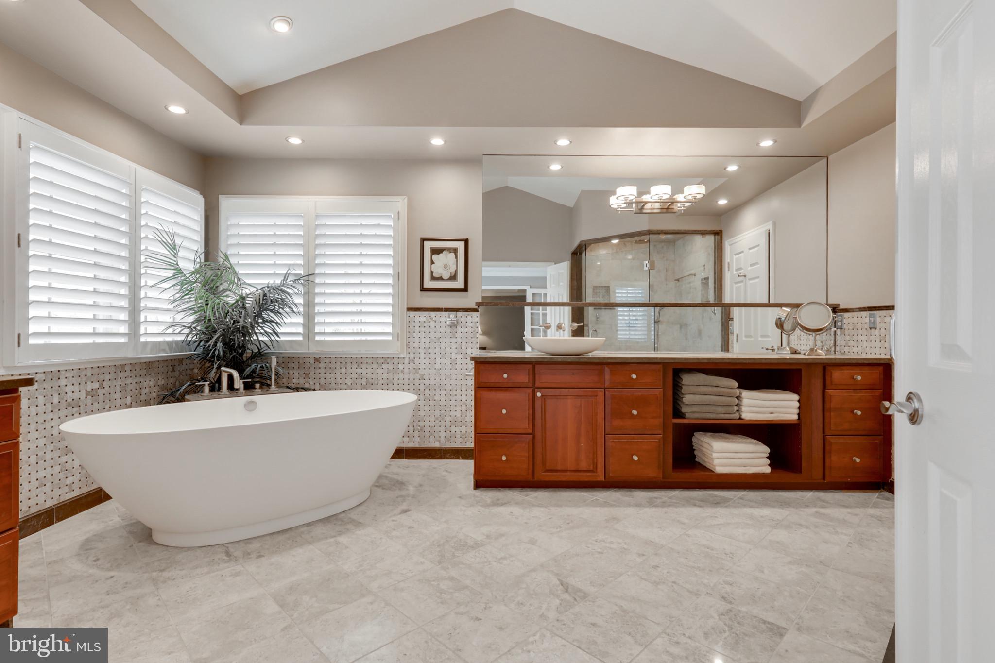 ANNAPOLIS PRESERVE - Residential