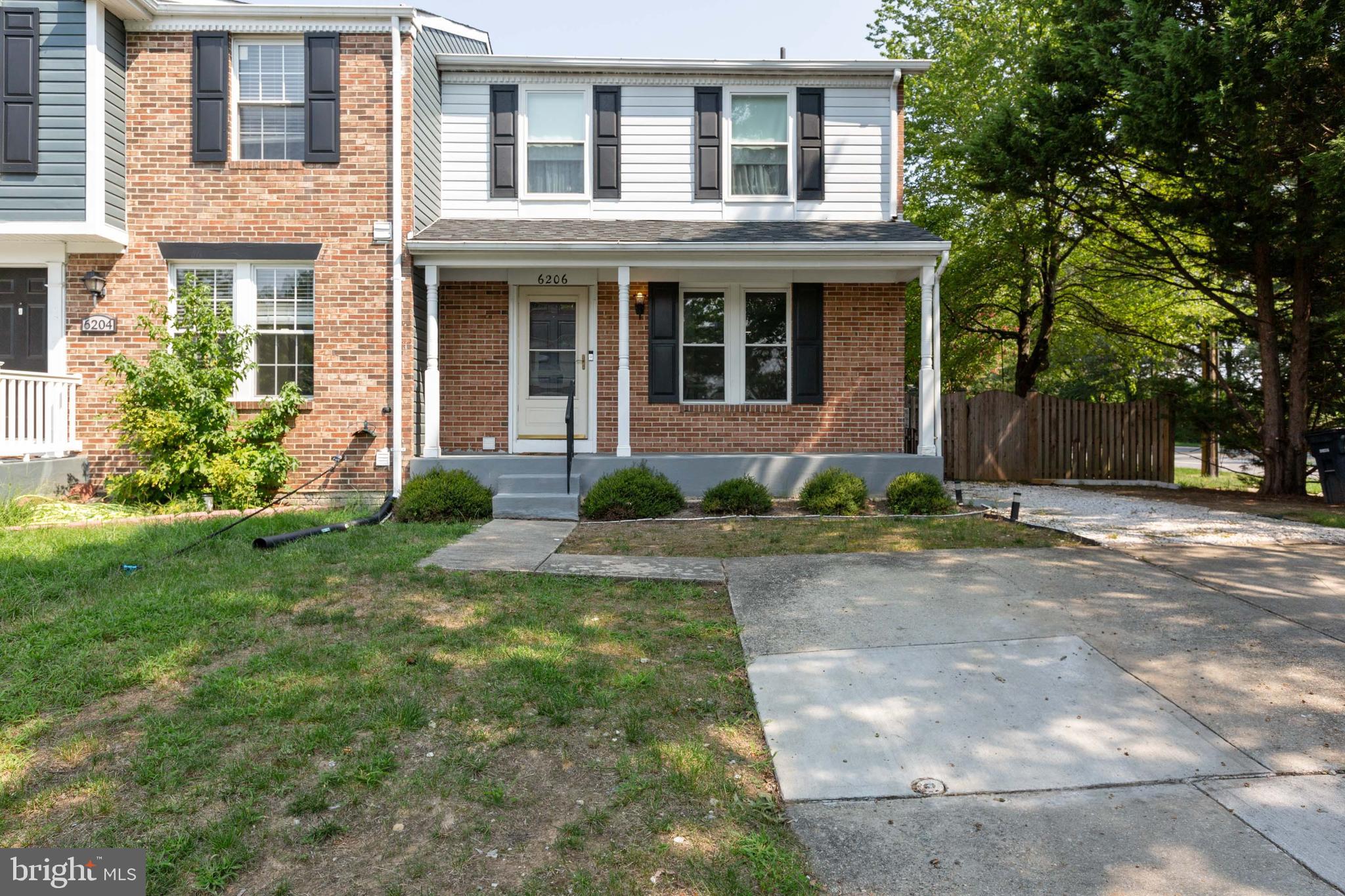 Beautiful end unit townhome w/ lots of natural light. Kitchen features granite countertops and stainless steel appliances.  The home boasts cherry hardwoods on the 1st and 2nd floors. Living room glass sliders lead to a spacious deck with a nice flat back yard. The large lower level family room has a walkout to the rear yard. 30yr architectural roof, high efficiency HVAC. Come fall in love. Open Sunday, Aug 30 from 2-4 pm.