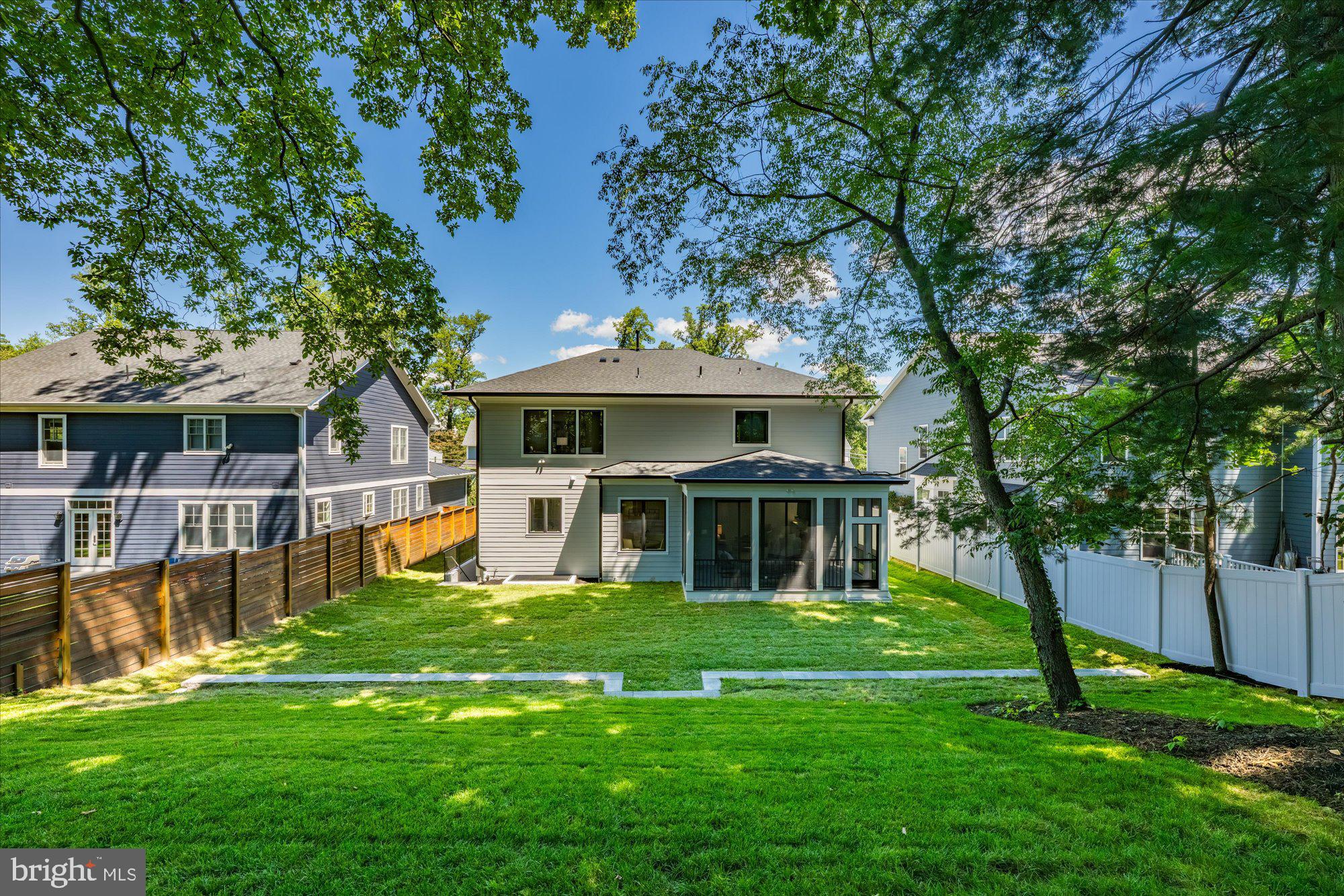 WESTMORELAND HEIGHTS - Residential