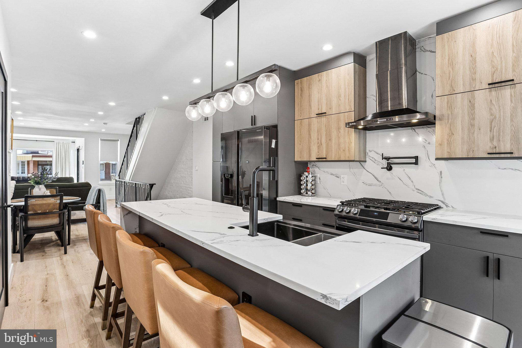 WALNUT HILL - Residential