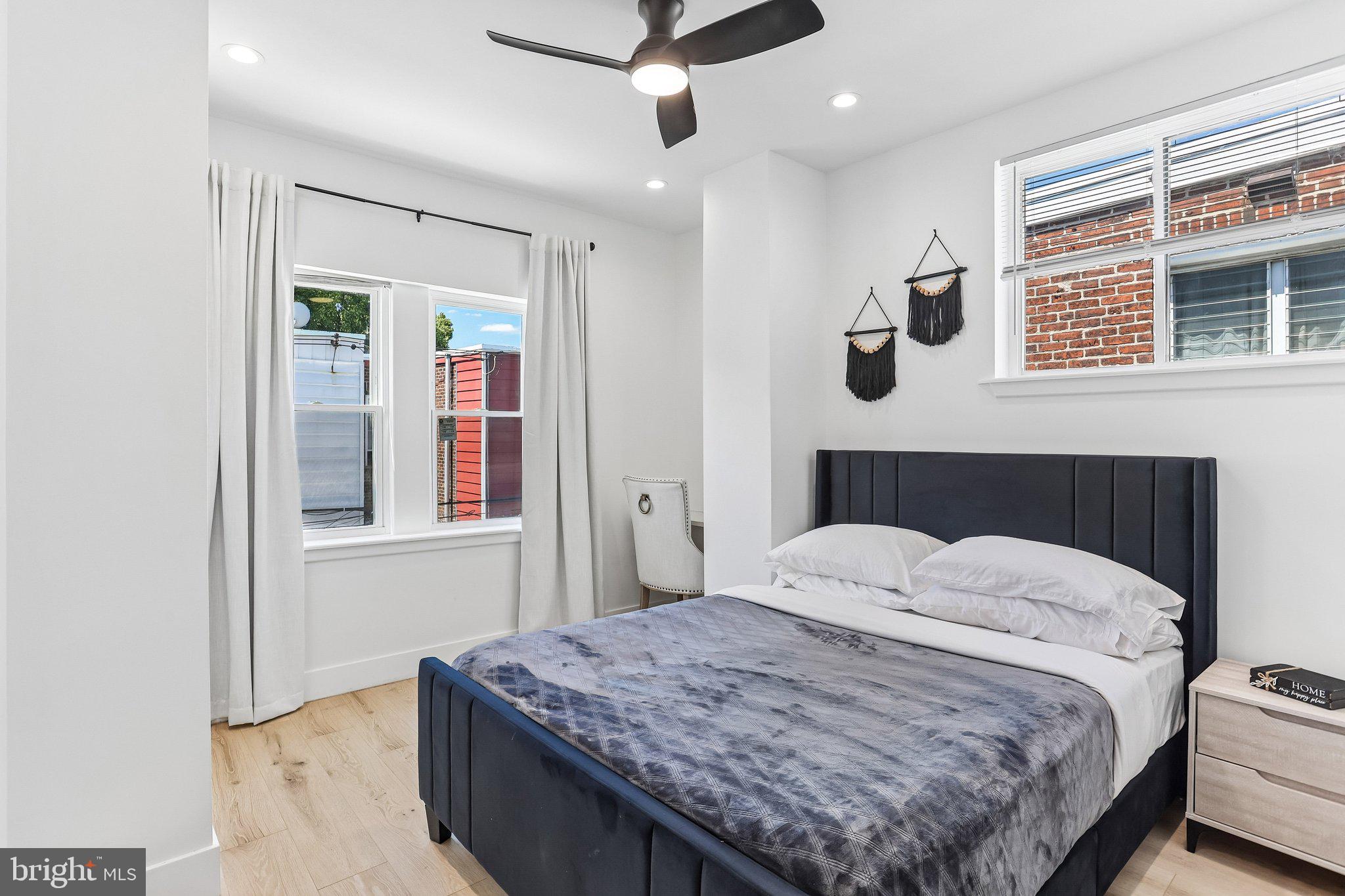 WALNUT HILL - Residential