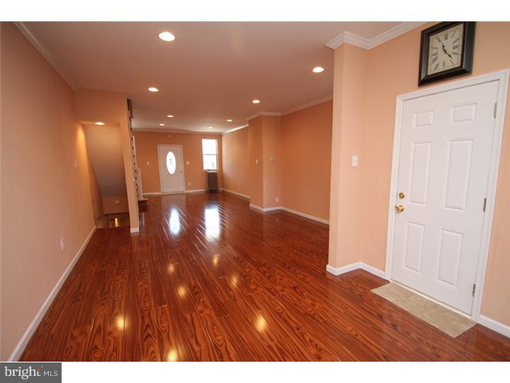 WEST OAK LANE - Residential