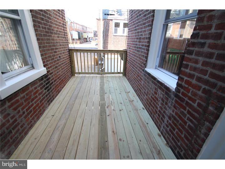 WEST OAK LANE - Residential