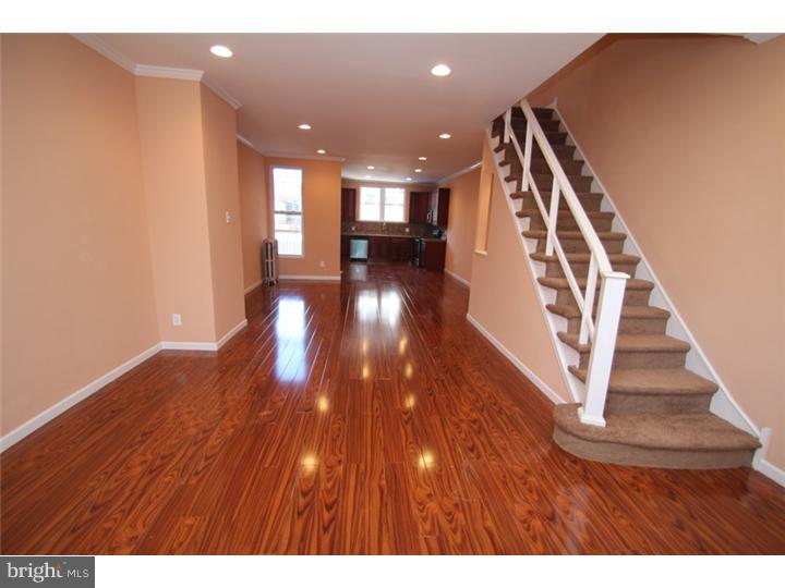 WEST OAK LANE - Residential