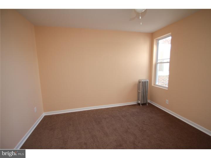 WEST OAK LANE - Residential
