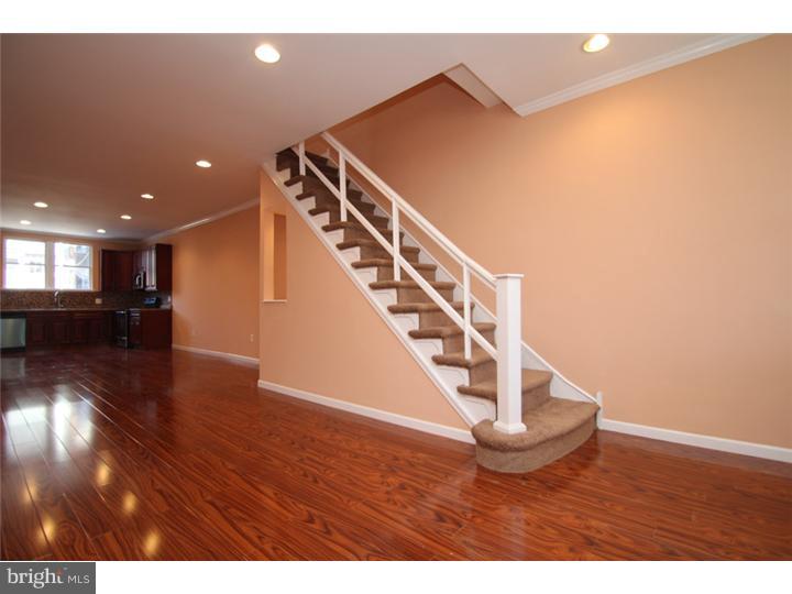 WEST OAK LANE - Residential