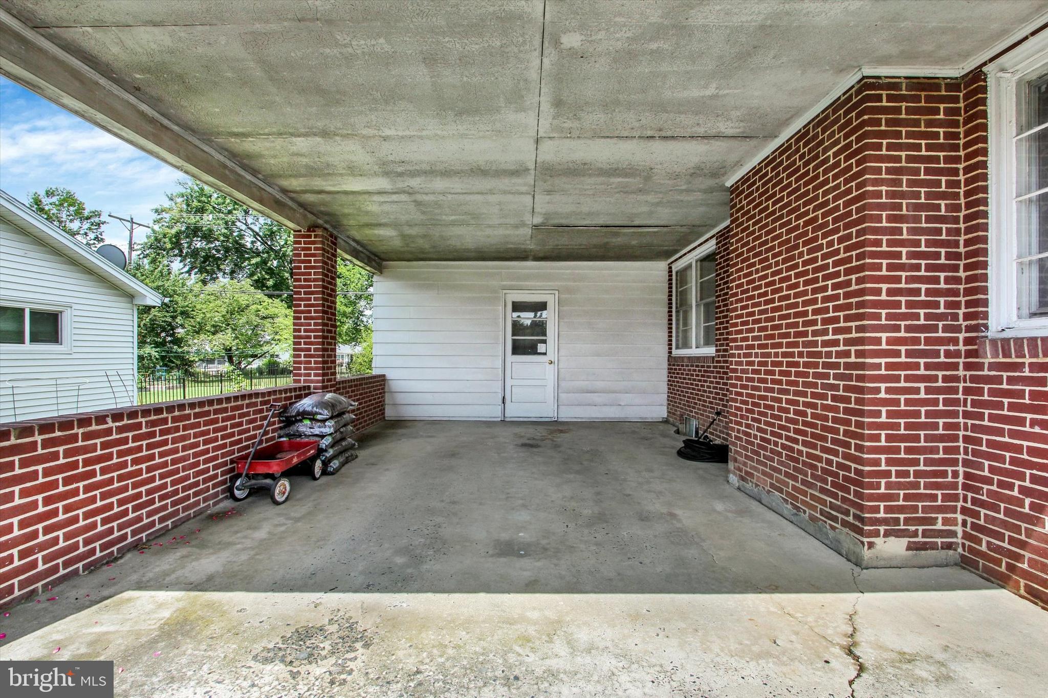 COLT PARK - Residential