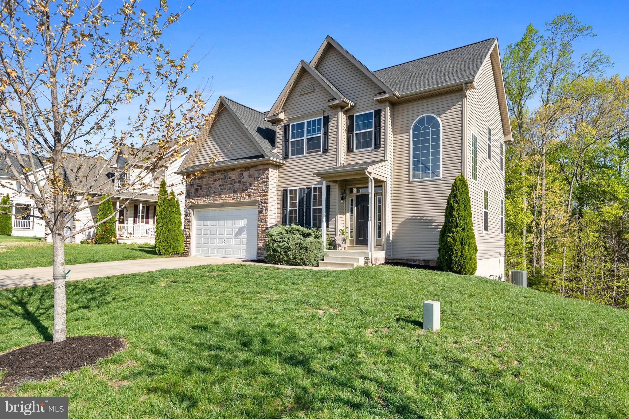 This amazing property is now available!  Featuring nearly 2,900 finished square feet this home includes a family room complete with a gas fireplace, a kitchen equipped with stainless steel appliances, granite countertops and a pantry, a convenient main level laundry room, a primary bedroom boasting a luxurious full bathroom, spacious secondary bedrooms, and a partially finished walkout basement. Additionally, don't miss the 2 car garage and spacious corner lot that backs to mature trees, offering both privacy and room to enjoy the outdoors.  Located in a desirable neighborhood with numerous community amenities, and centrally situated with easy access to shopping, dining, and entertainment options - this home offers the perfect blend of comfort and convenience.  Sellers will consider a flooring allowance to allow buyers the opportunity to customize the home to their personal style.