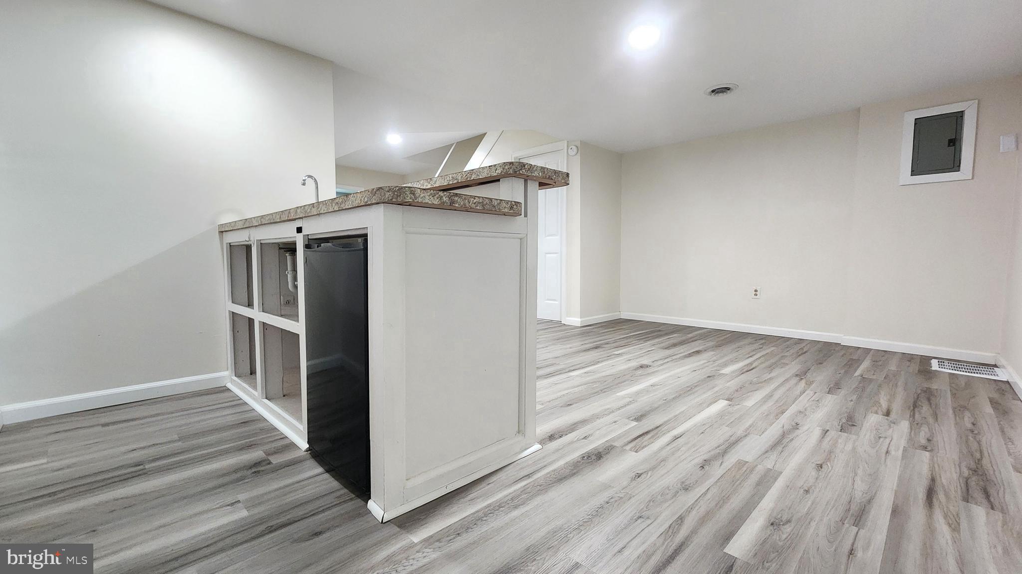 THE HAMLET - Residential Lease