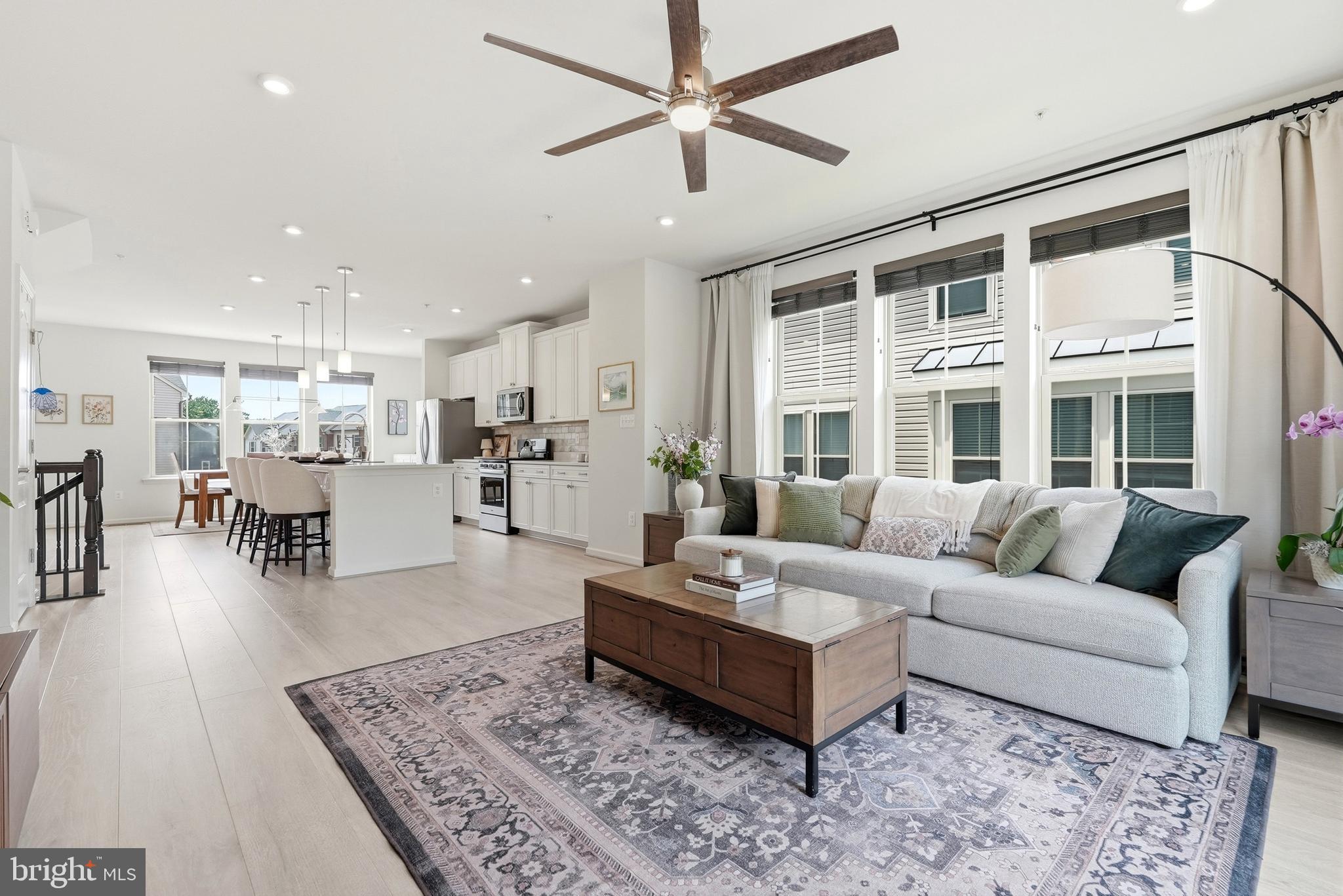 PARKSIDE - Residential