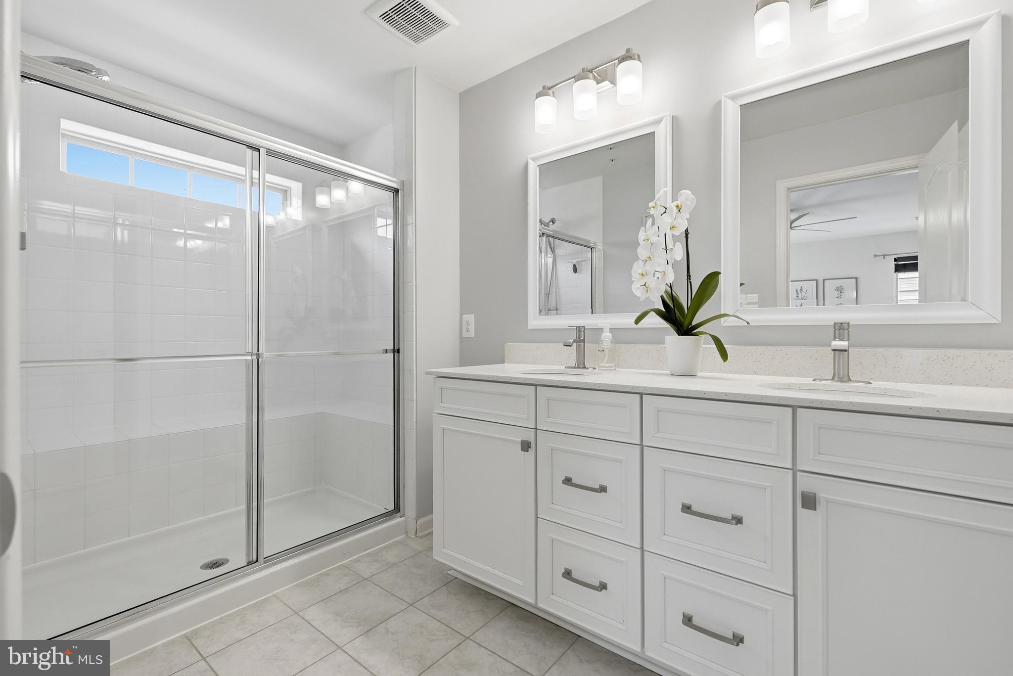 PARKSIDE - Residential