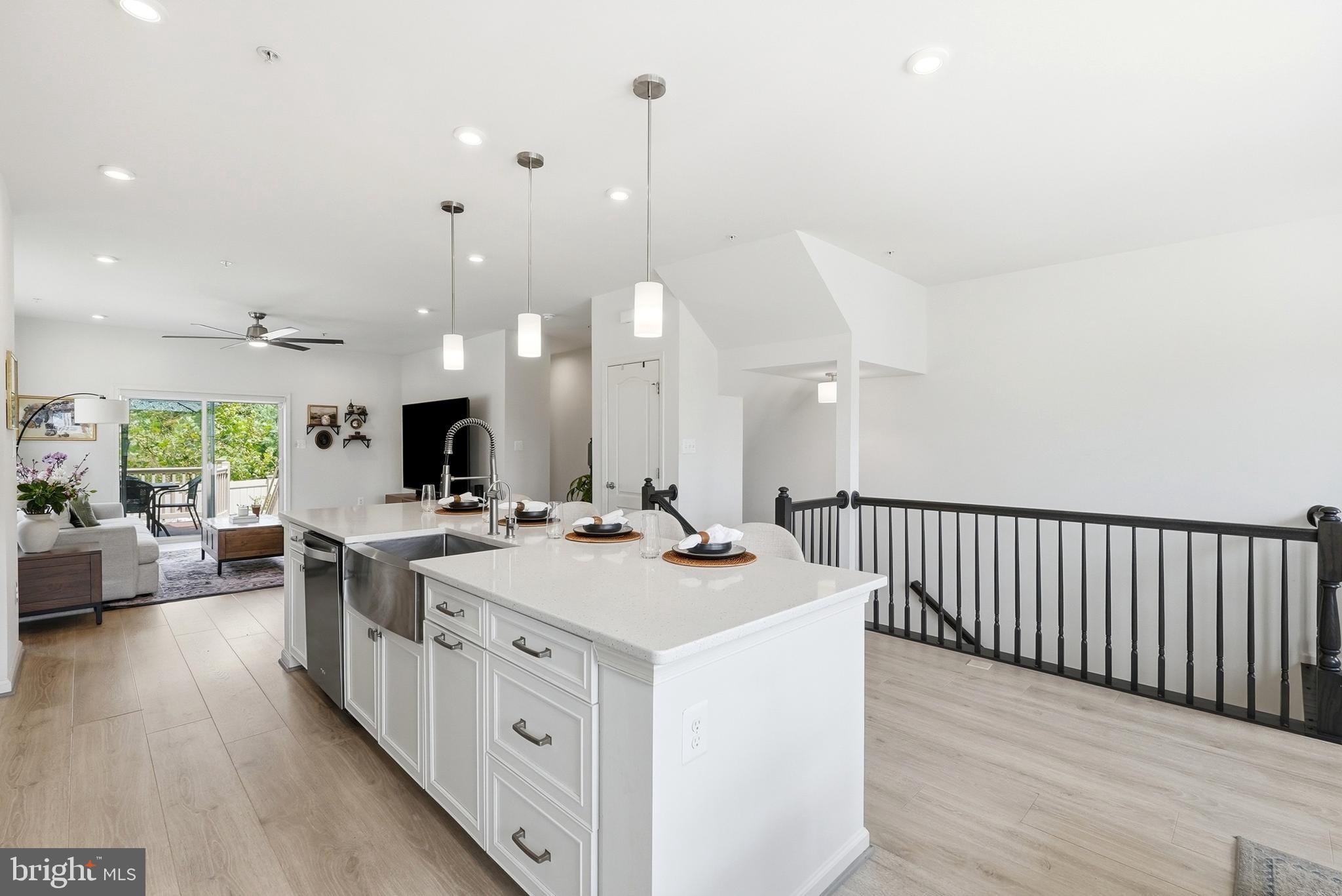 PARKSIDE - Residential
