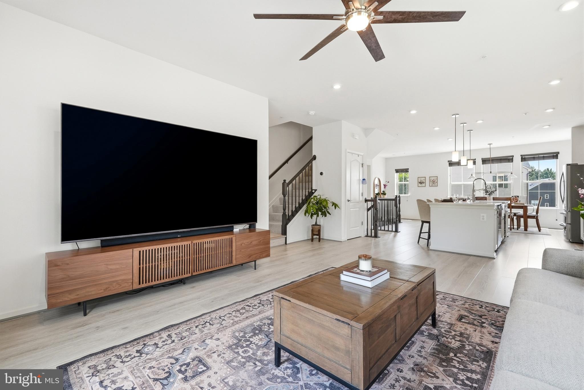 PARKSIDE - Residential