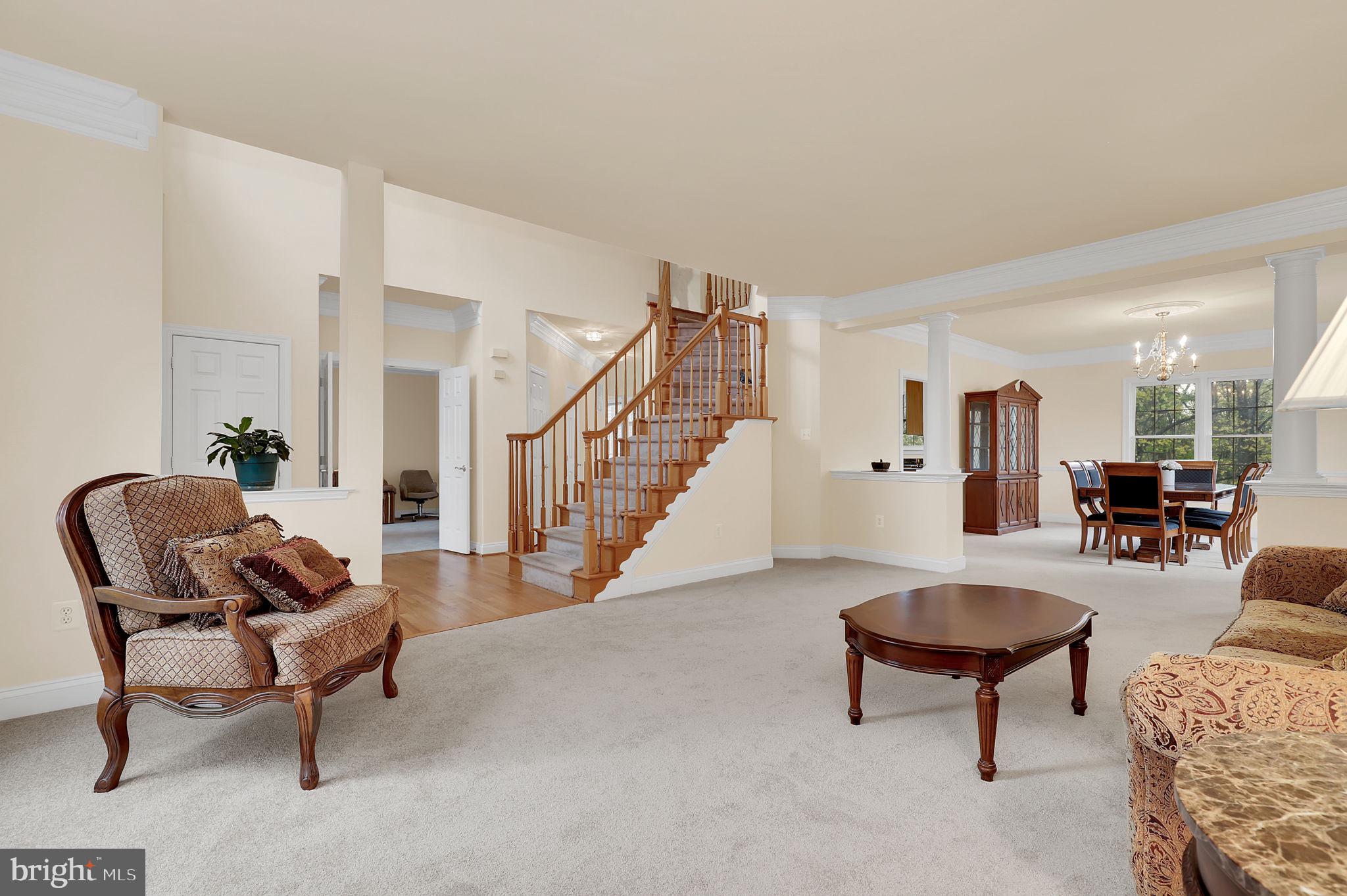 SHERWOOD FOREST - Residential