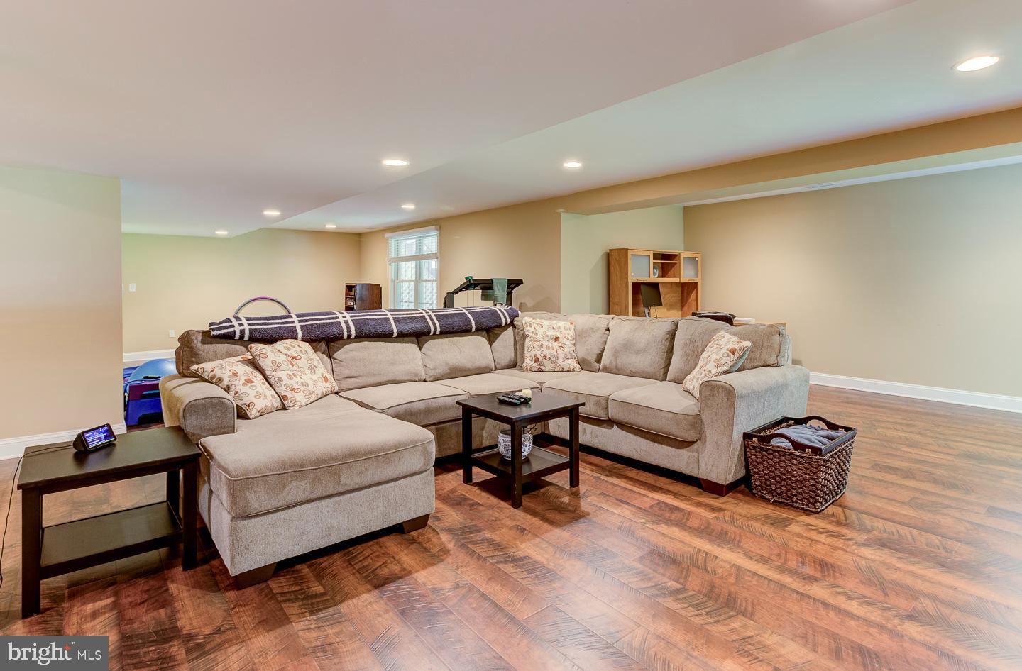 BROOKSIDE - Residential