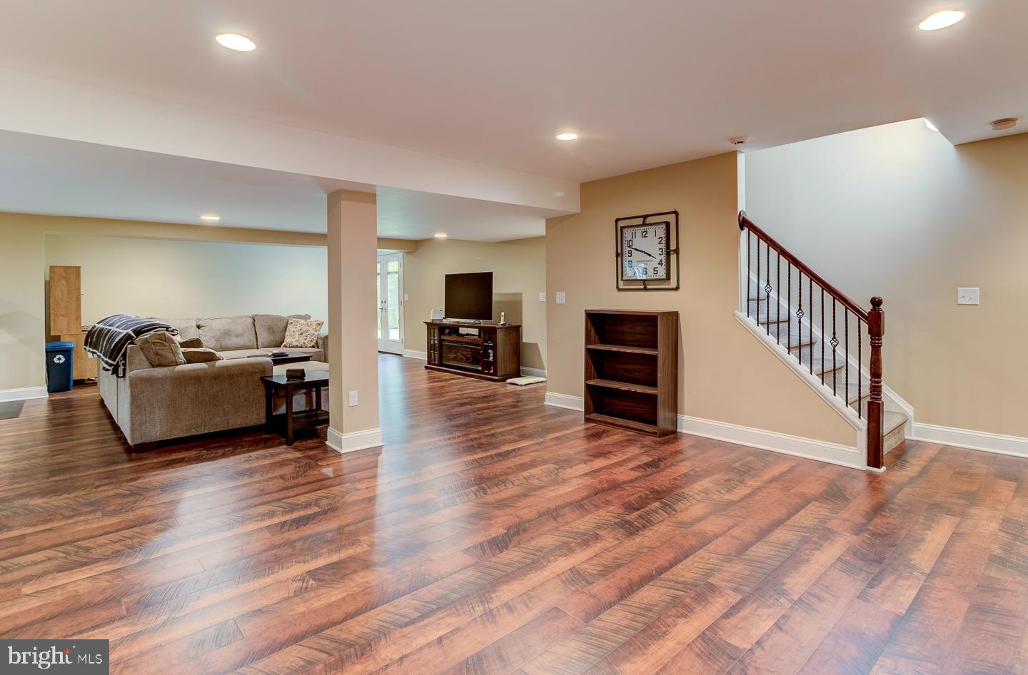BROOKSIDE - Residential