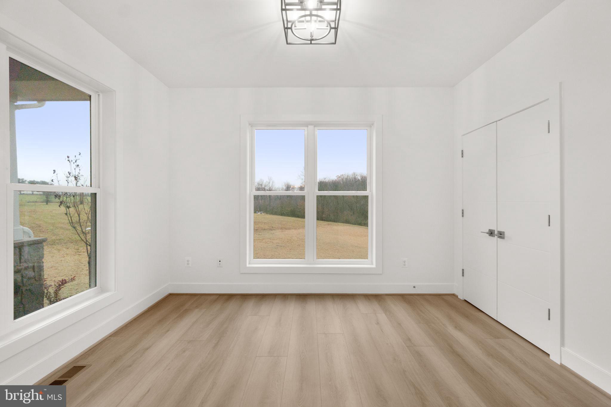 LANDENS RIDGE - Residential