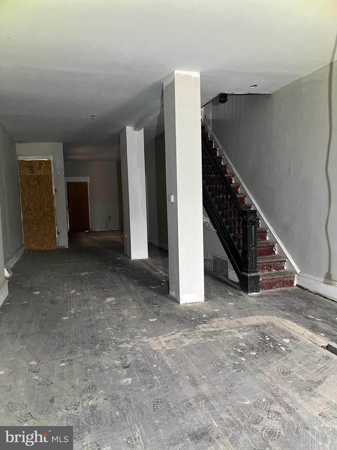 BELMONT - Residential