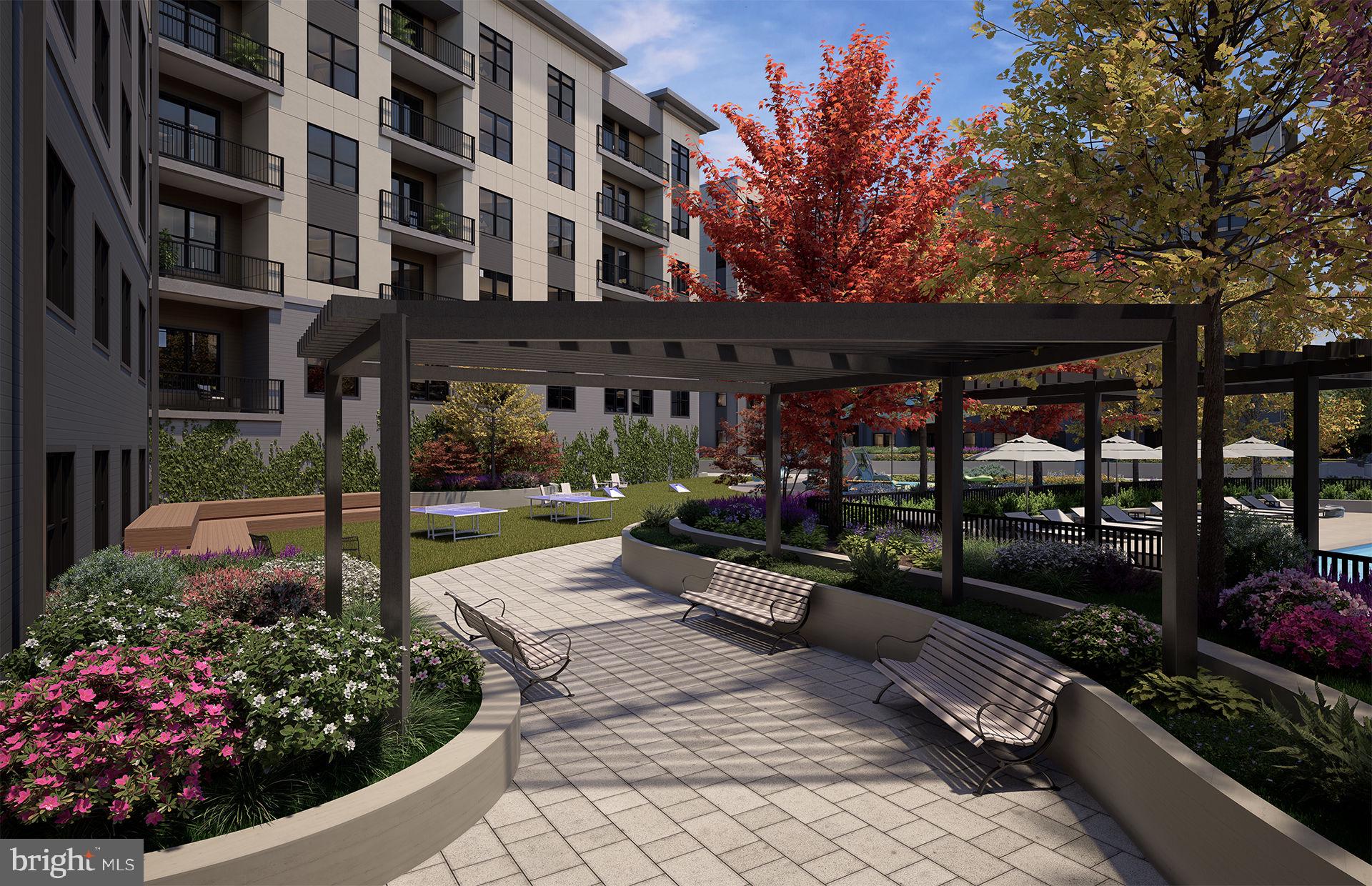 METROWEST SQUARE - Residential