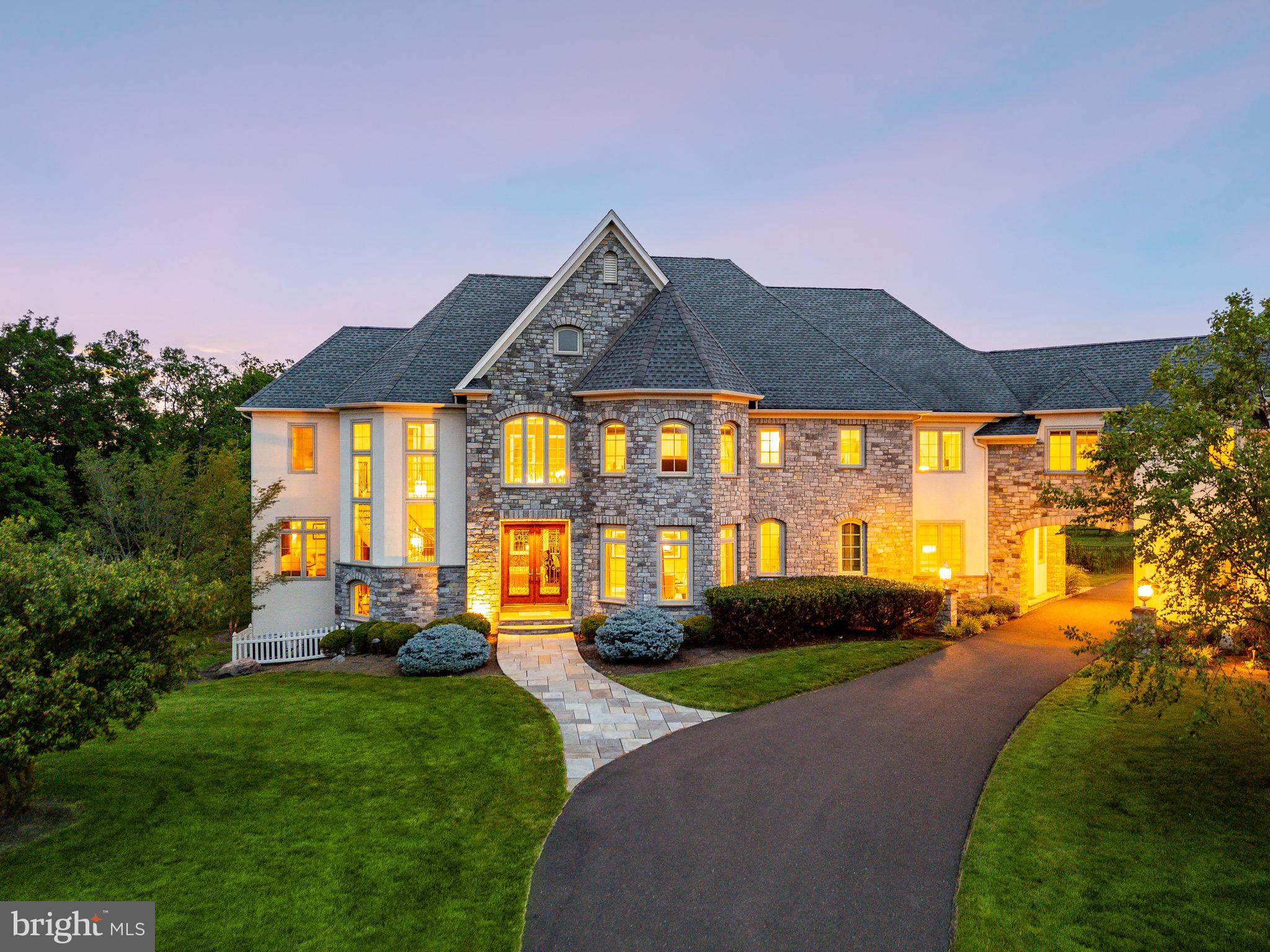 CREEKS BEND - Residential