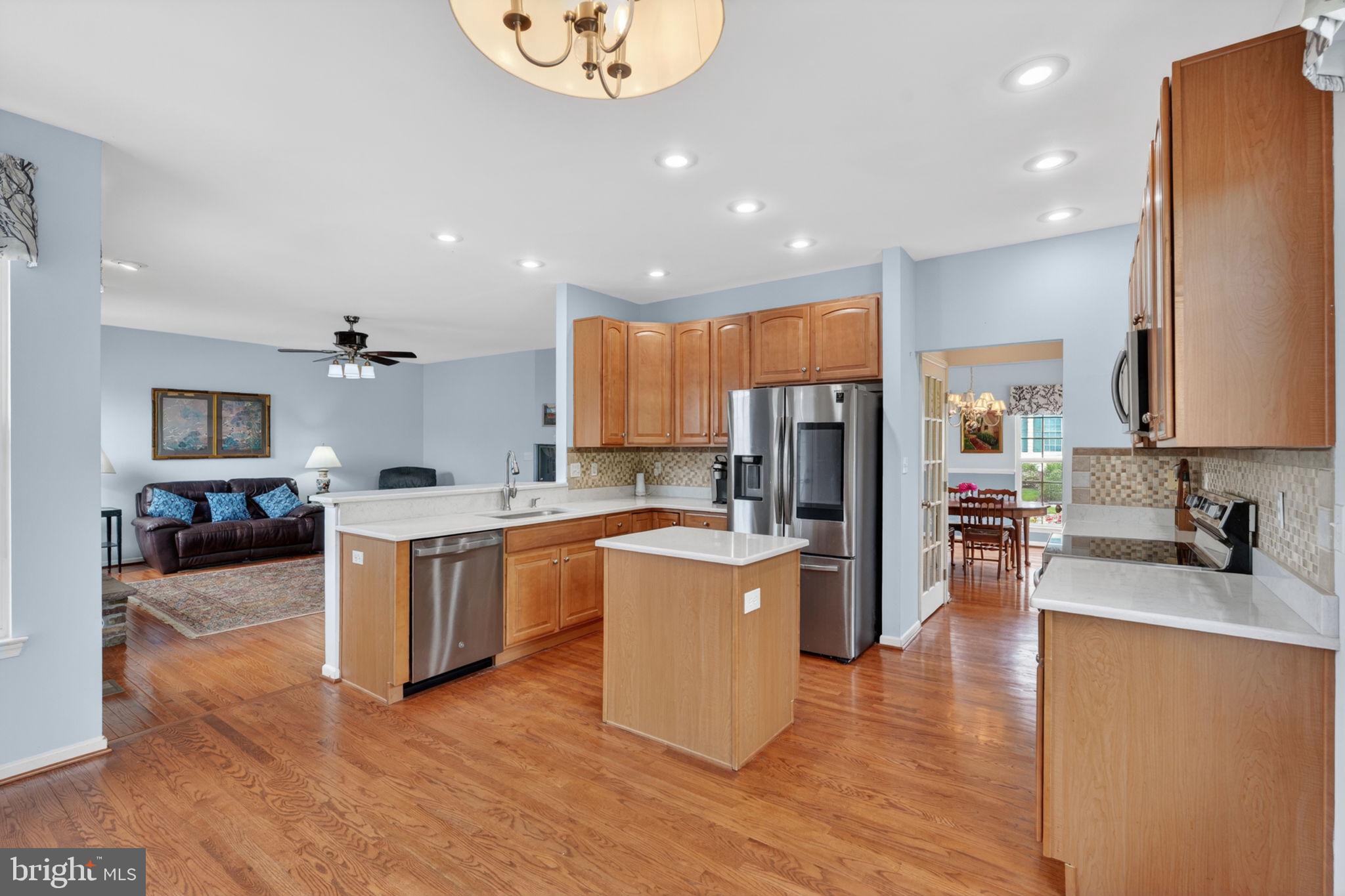 NEW DALEVILLE - Residential
