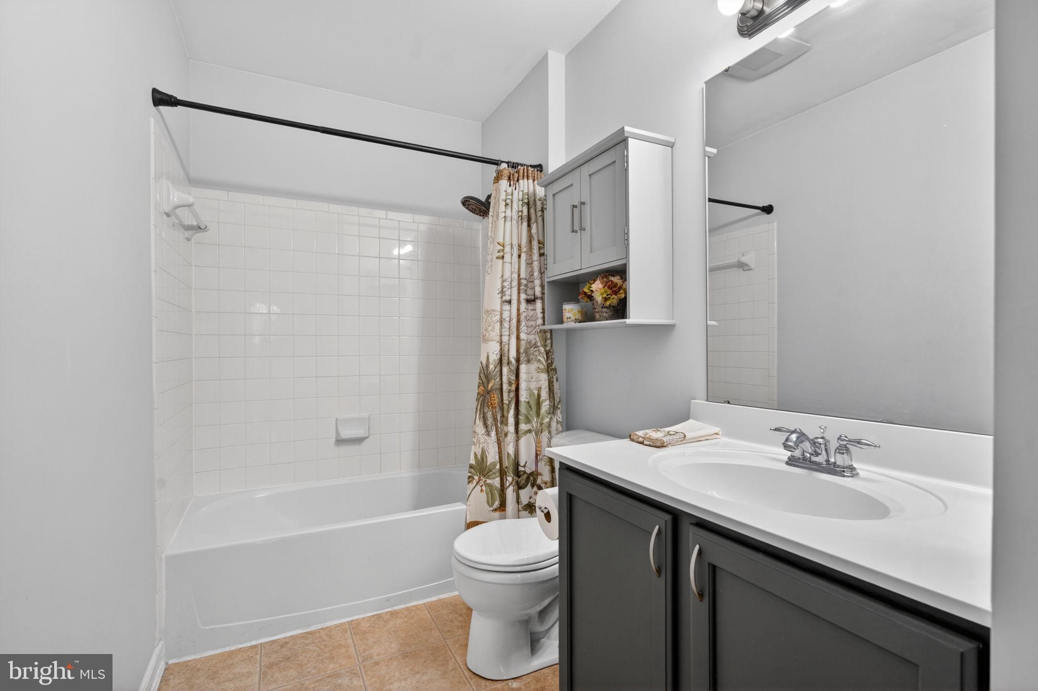NEW DALEVILLE - Residential