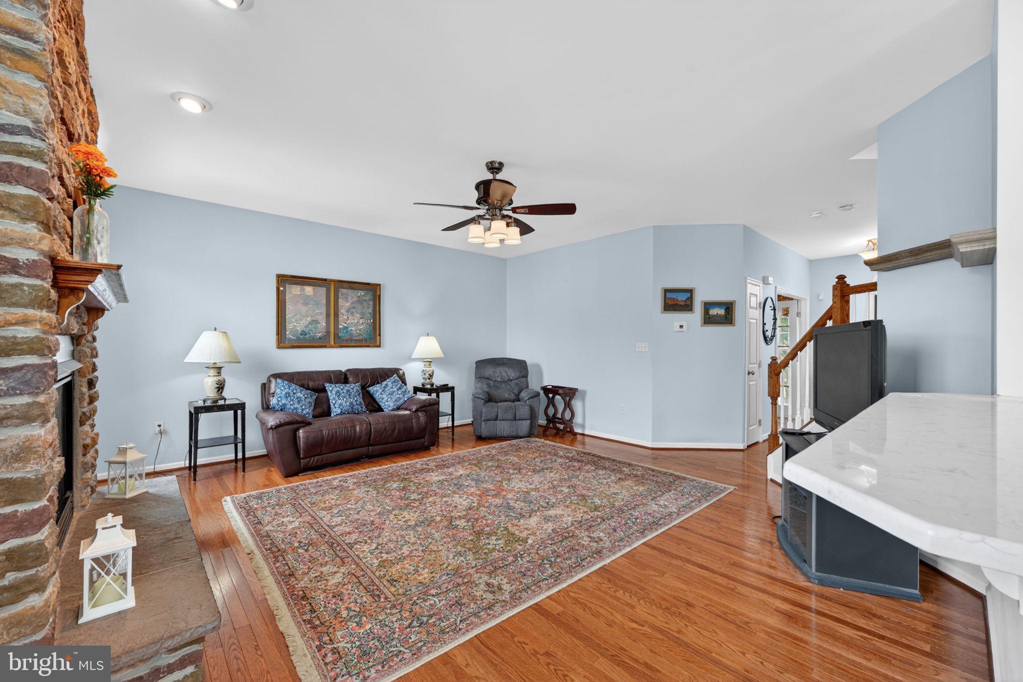 NEW DALEVILLE - Residential
